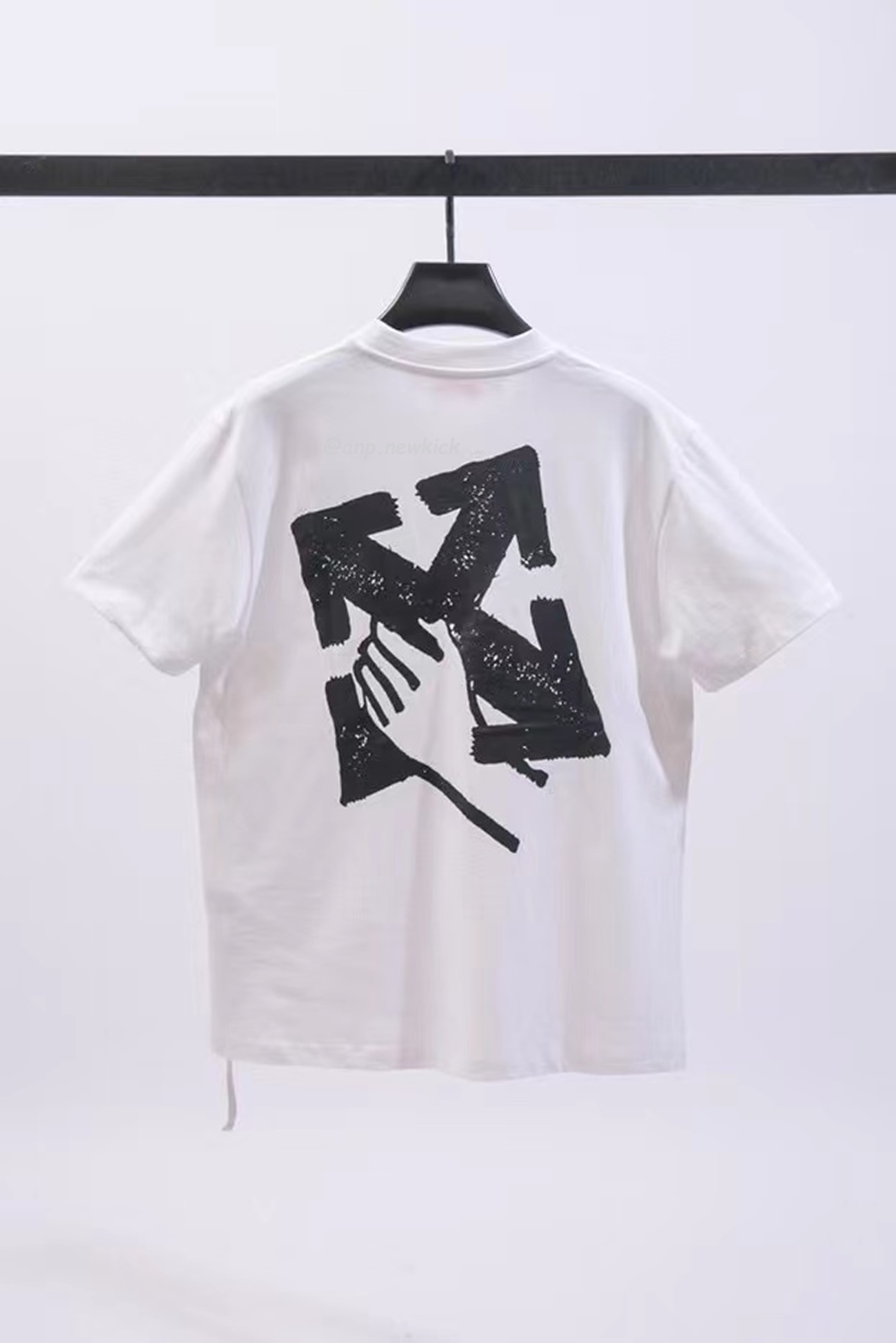 Off White Hand Arrow Tee White Black (14) - www.newkick.org