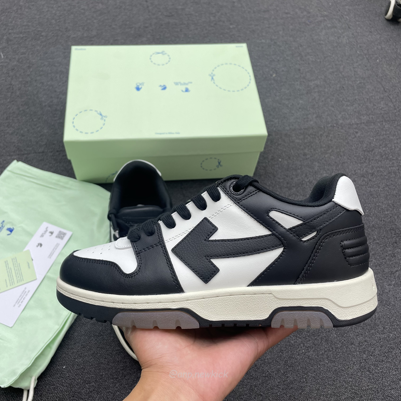 Off White Out Of Office Ooo Low Tops White Black White (10) - www.newkick.org