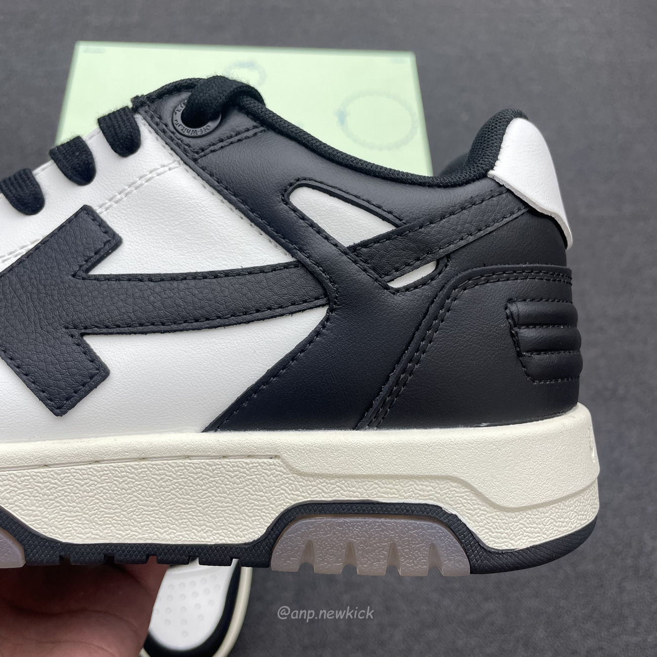 Off White Out Of Office Ooo Low Tops White Black White (9) - www.newkick.org