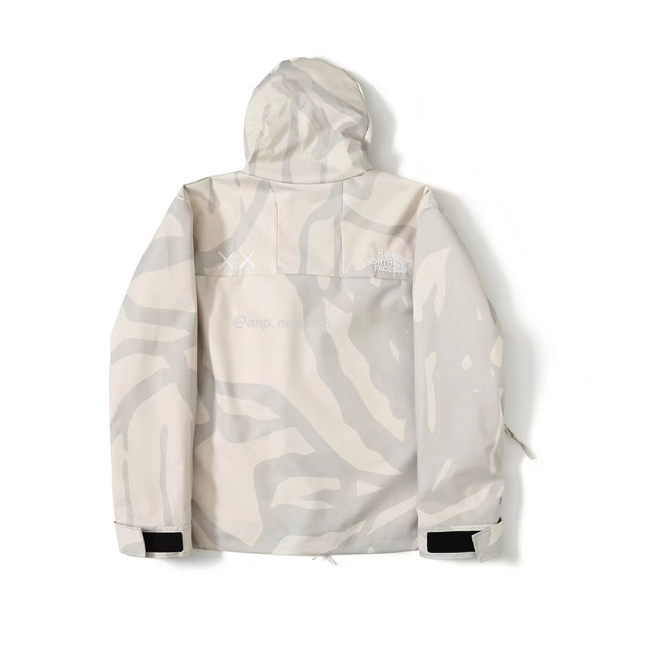 The North Face Xx Kaws Jacket (6) - www.newkick.org