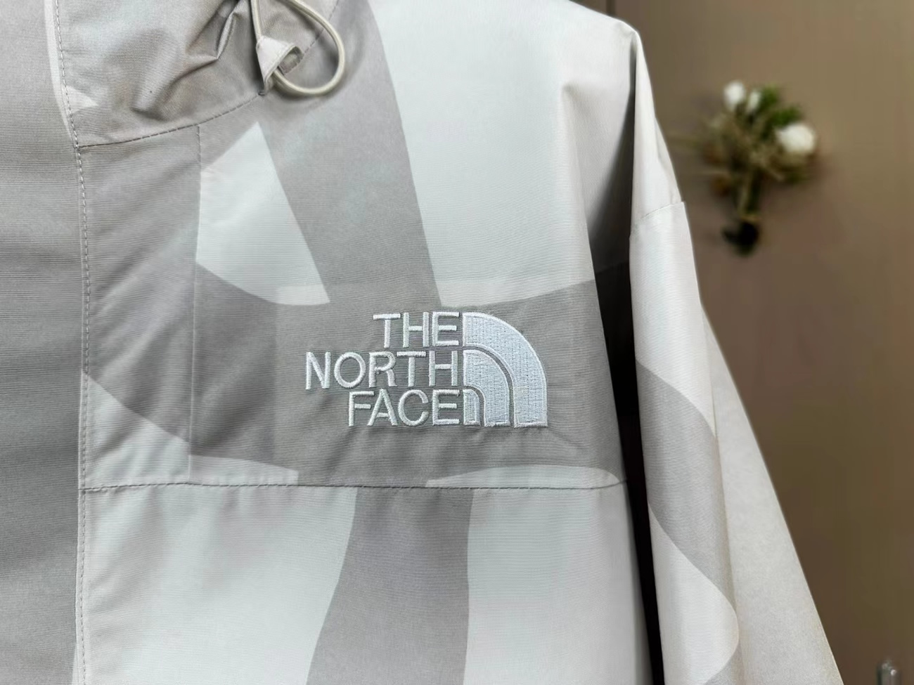 The North Face Xx Kaws Jacket (9) - www.newkick.org