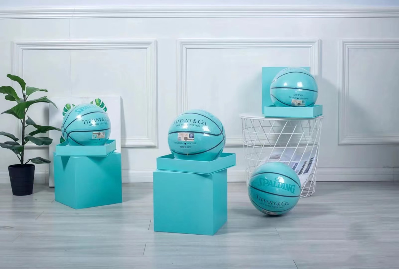 Tiffany X Cat Street X Spalding Basketball Tiffany Blue (4) - www.newkick.org Tiffany X Cat Street X Spalding Basketball Tiffany Blue (4) - www.newkick.org