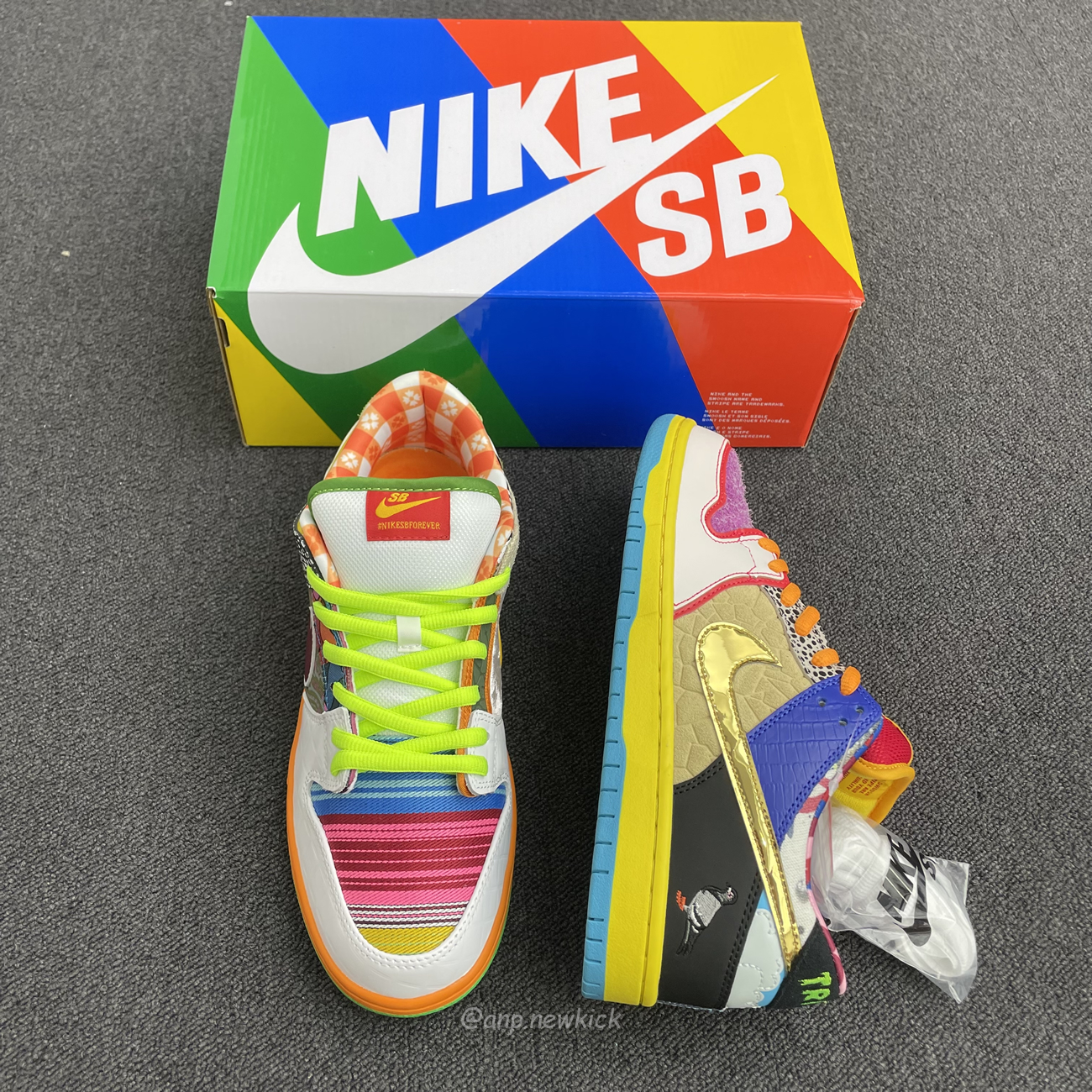 Nike Sb Dunk Low What The 2023 (2) - www.newkick.org Nike Sb Dunk Low What The 2023 (2) - www.newkick.org