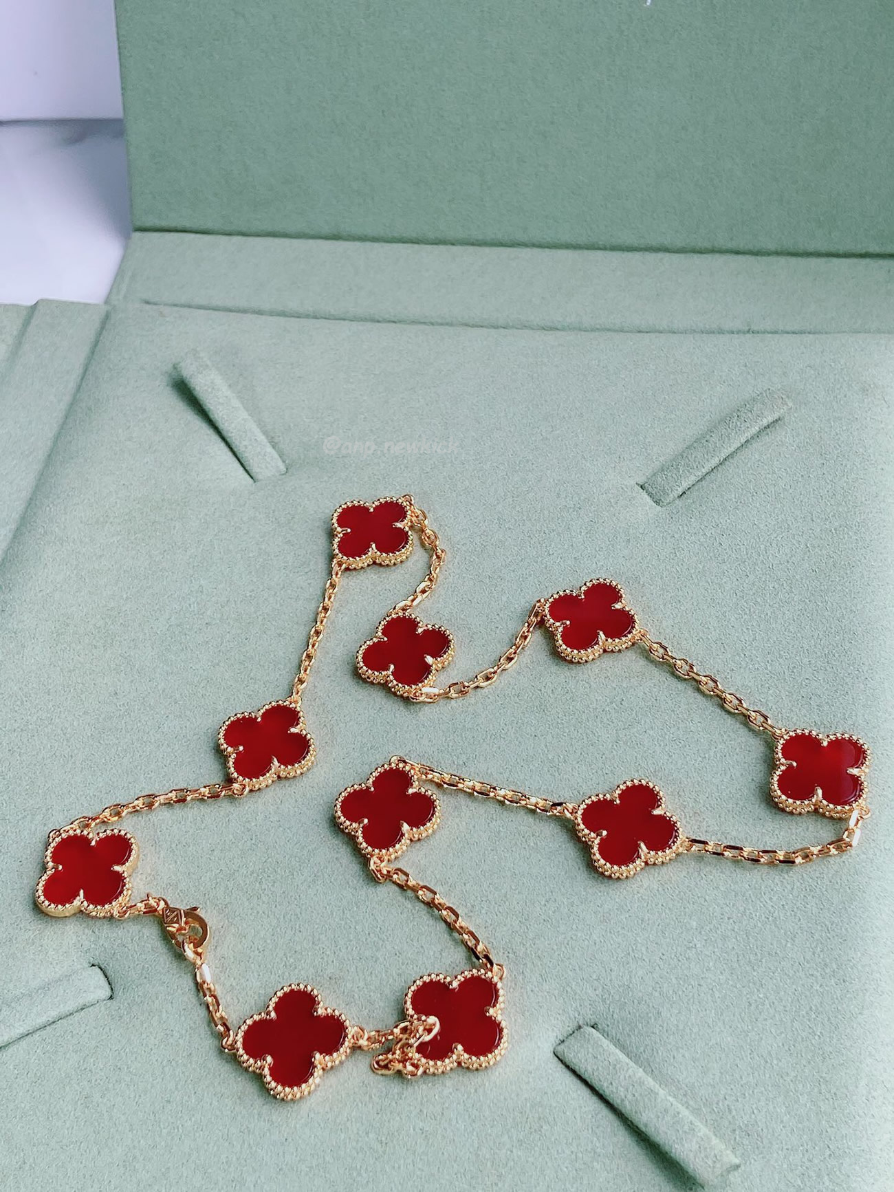 Van Cleef Arpels Vintage Alhambra 10 Four Leaf Lucky Totem Necklaces (8) - www.newkick.org