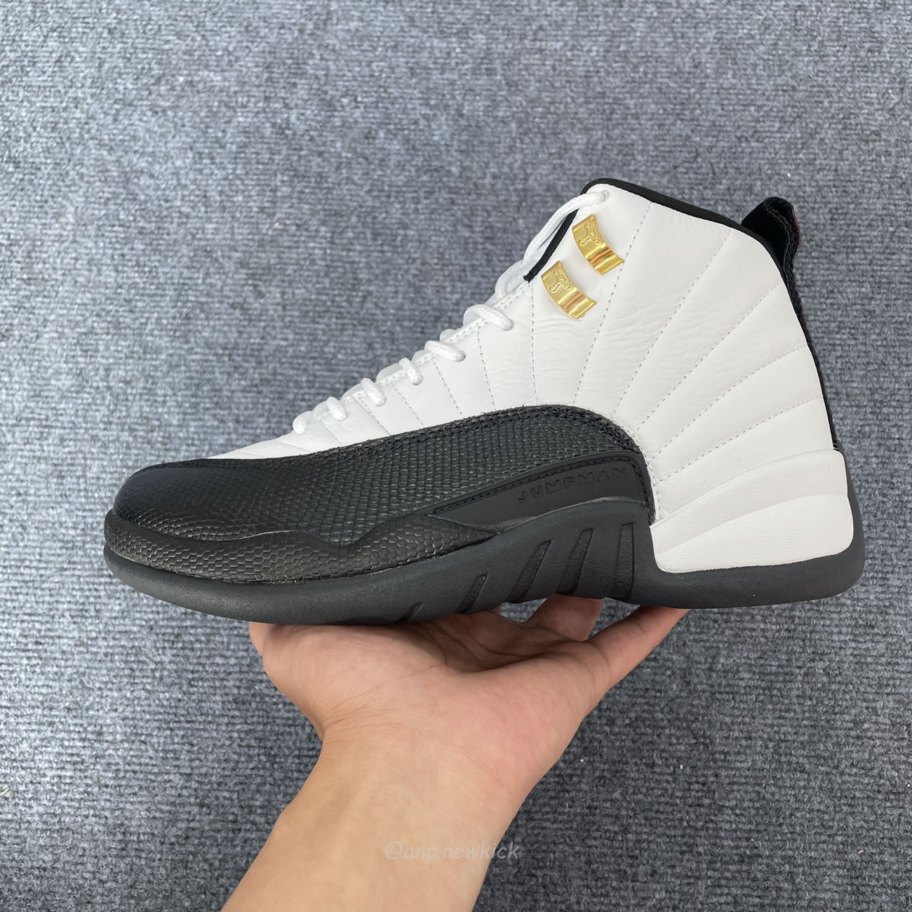 Air Jordan 12 Retro Taxi White Gold 130690 125 (11) - www.newkick.org Air Jordan 12 Retro Taxi White Gold 130690 125 (11) - www.newkick.org