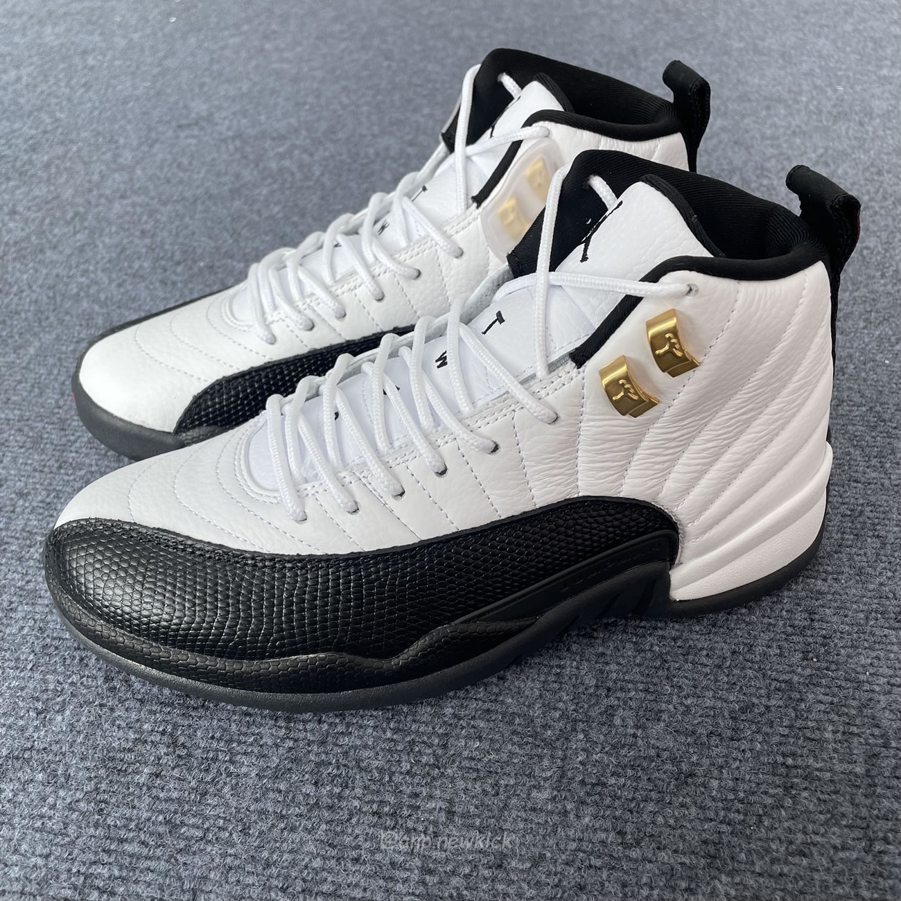 Air Jordan 12 Retro Taxi White Gold 130690 125 (2) - www.newkick.org Air Jordan 12 Retro Taxi White Gold 130690 125 (2) - www.newkick.org