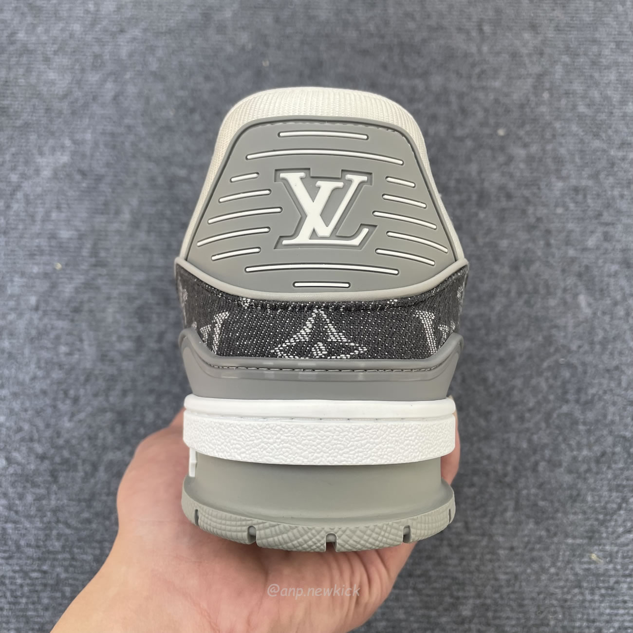 Louis Vuitton Trainer Monogram Denim Grey White 1adf58 (3) - www.newkick.org Louis Vuitton Trainer Monogram Denim Grey White 1adf58 (3) - www.newkick.org