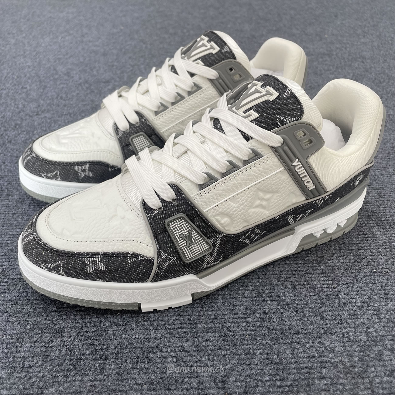Louis Vuitton Trainer Monogram Denim Grey White 1adf58 (5) - www.newkick.org Louis Vuitton Trainer Monogram Denim Grey White 1adf58 (5) - www.newkick.org
