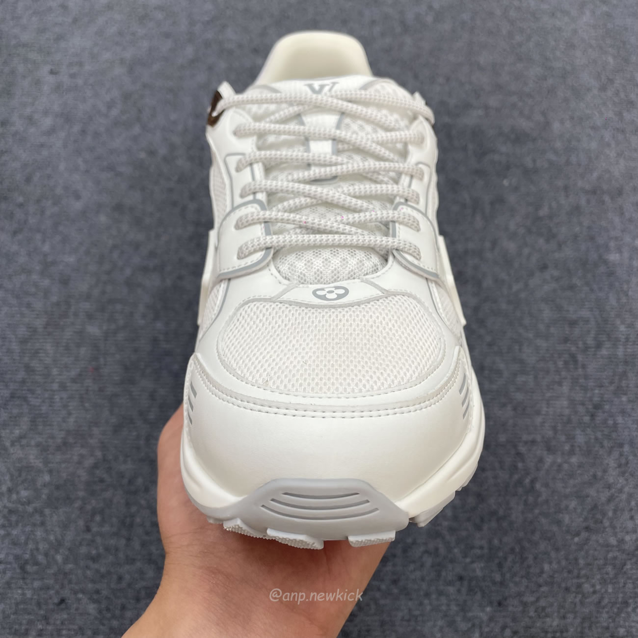 Louis Vuitton Lv Olympia Sneaker Blanc Black Silvery 1ahoht (6) - www.newkick.org