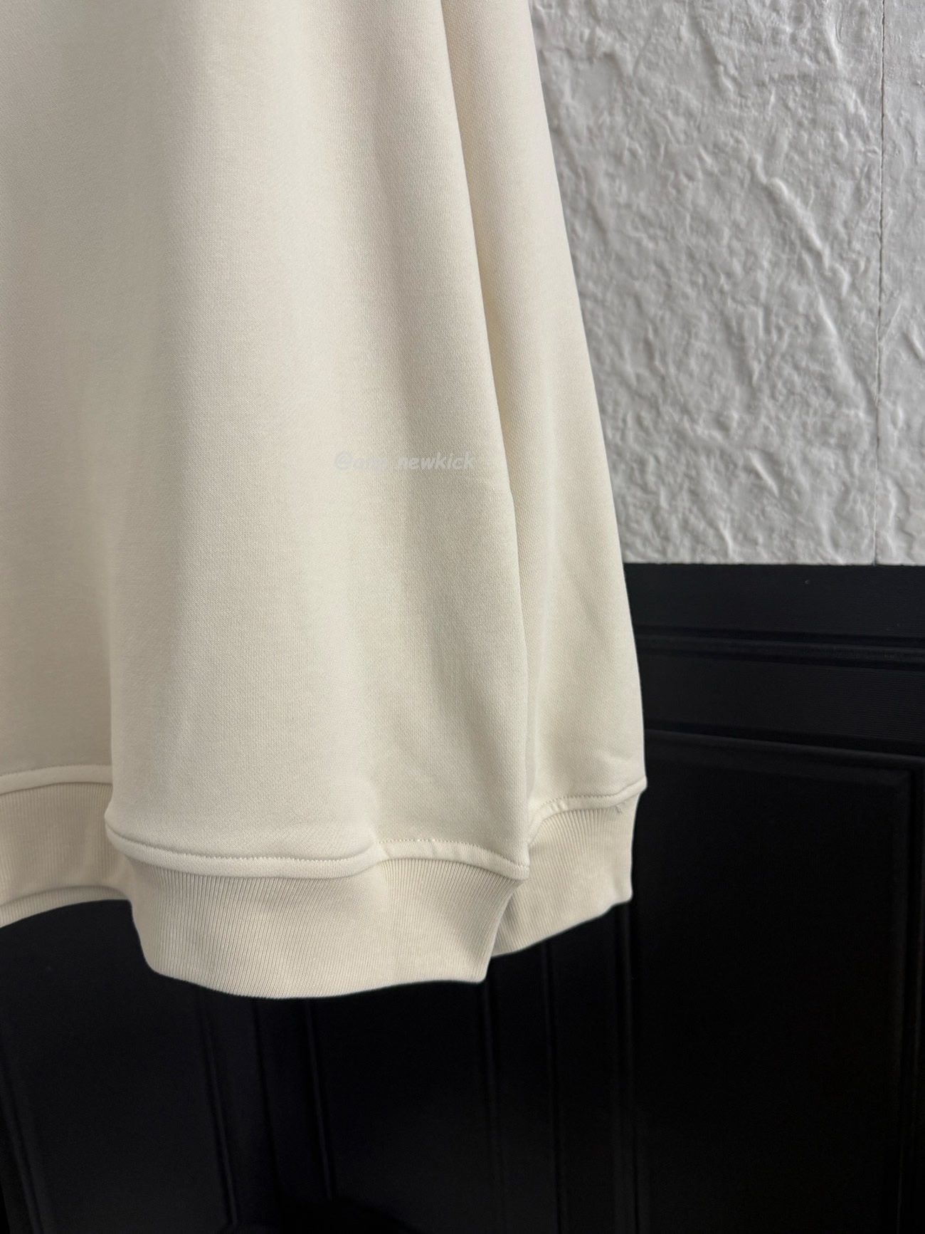 Louis Vuitton Embellished Half Zip Sweatshirt 1ahw30 (12) - www.newkick.org