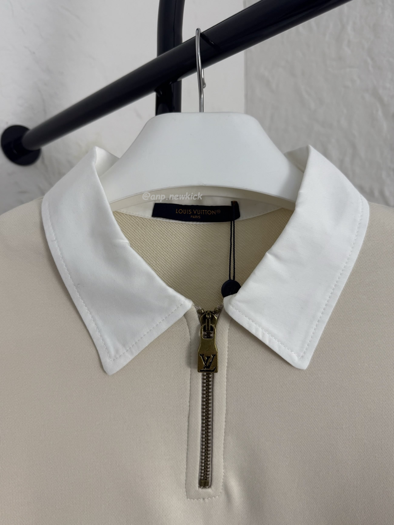 Louis Vuitton Embellished Half Zip Sweatshirt 1ahw30 (9) - www.newkick.org