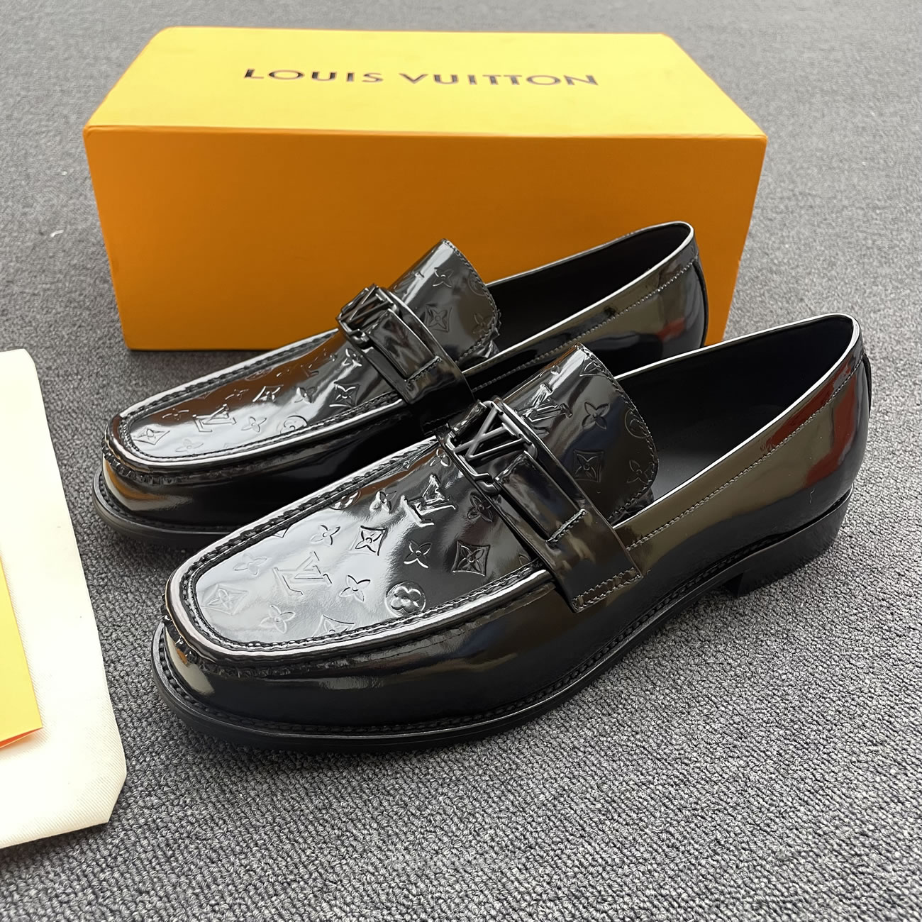Louis Vuitton Spring Summer 2023 Major Loafers (2) - www.newkick.org