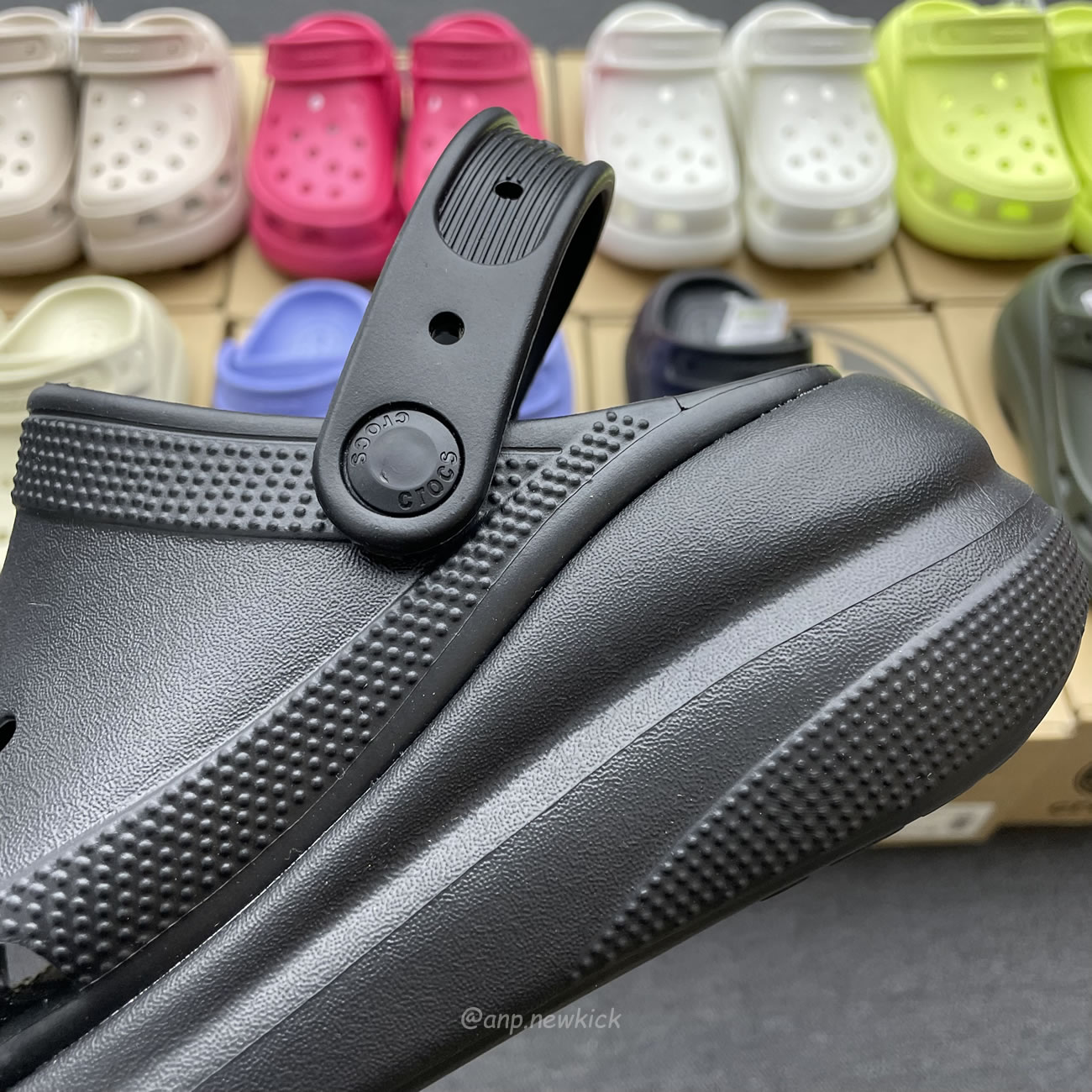 Crocs Classic Crush Clog Bone Multi Black White Green Blue Grey Red Green Dark Green Brown 207521 (9) - www.newkick.org Crocs Classic Crush Clog Bone Multi Black White Green Blue Grey Red Green Dark Green Brown 207521 (9) - www.newkick.org