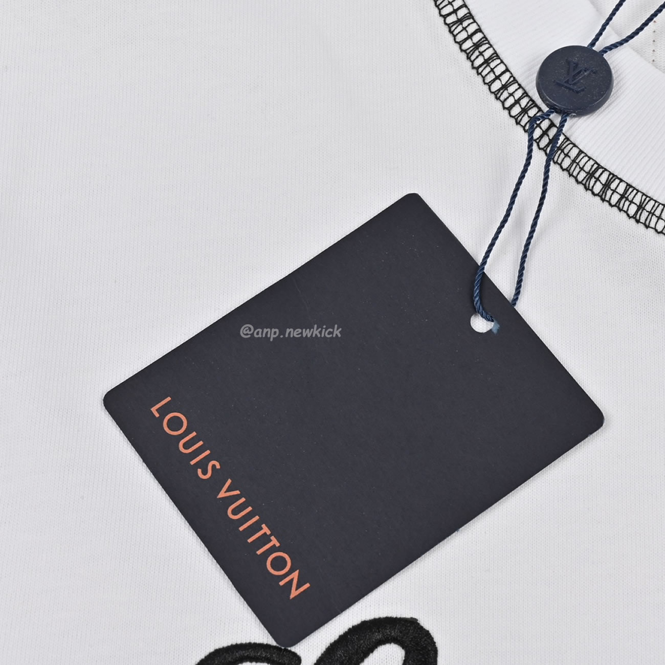 Louis Vuitton 24ss Stitching Cursive Embroidery Letters, Short Sleeves T Shirt (10) - www.newkick.org Louis Vuitton 24ss Stitching Cursive Embroidery Letters, Short Sleeves T Shirt (10) - www.newkick.org