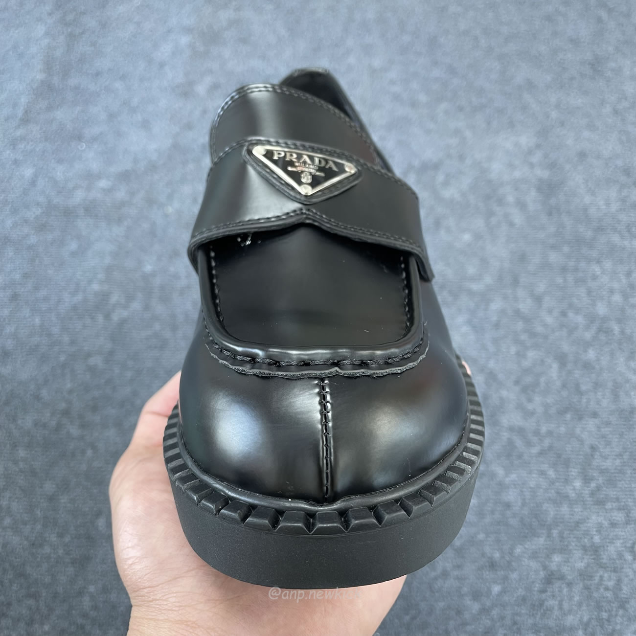 Prada 35mm Loafer Black Brushed Leather 2de127 055 F0002 (7) - www.newkick.org