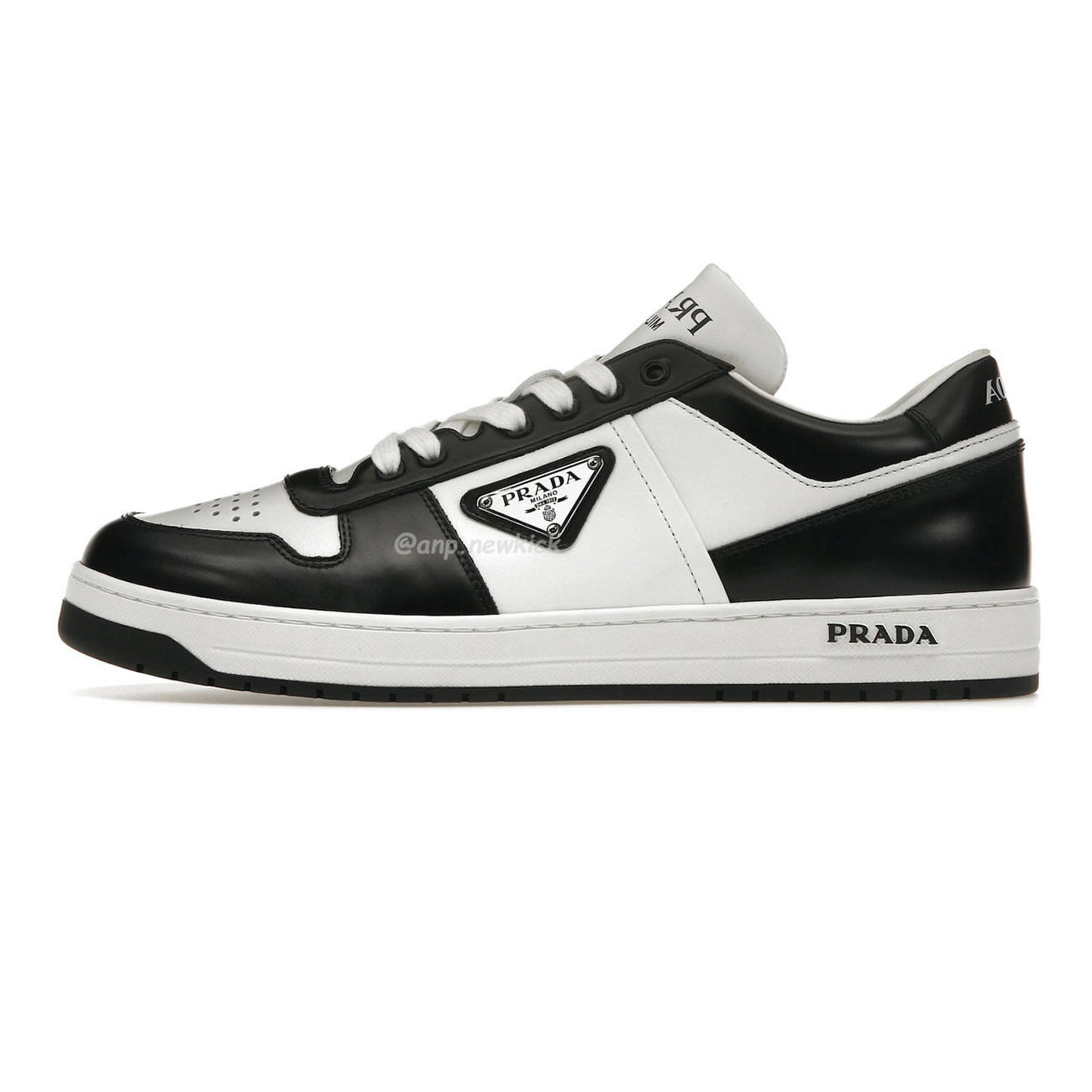 Prada Downtown Low Top Sneakers Leather White Black 2ee364 3lkg F0964 (1) - www.newkick.org