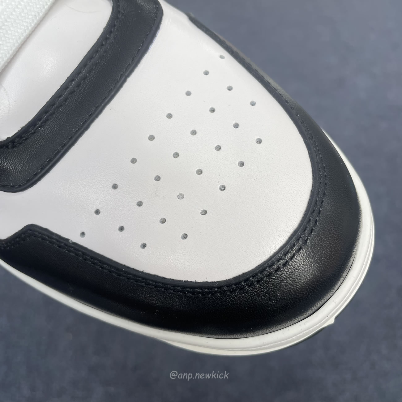 Prada Downtown Low Top Sneakers Leather White Black 2ee364 3lkg F0964 (9) - www.newkick.org