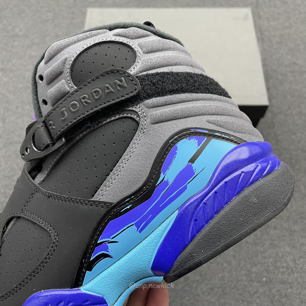 Air Jordan 8 Retro Aqua 2015 305381 025 (2) - www.newkick.org Air Jordan 8 Retro Aqua 2015 305381 025 (2) - www.newkick.org