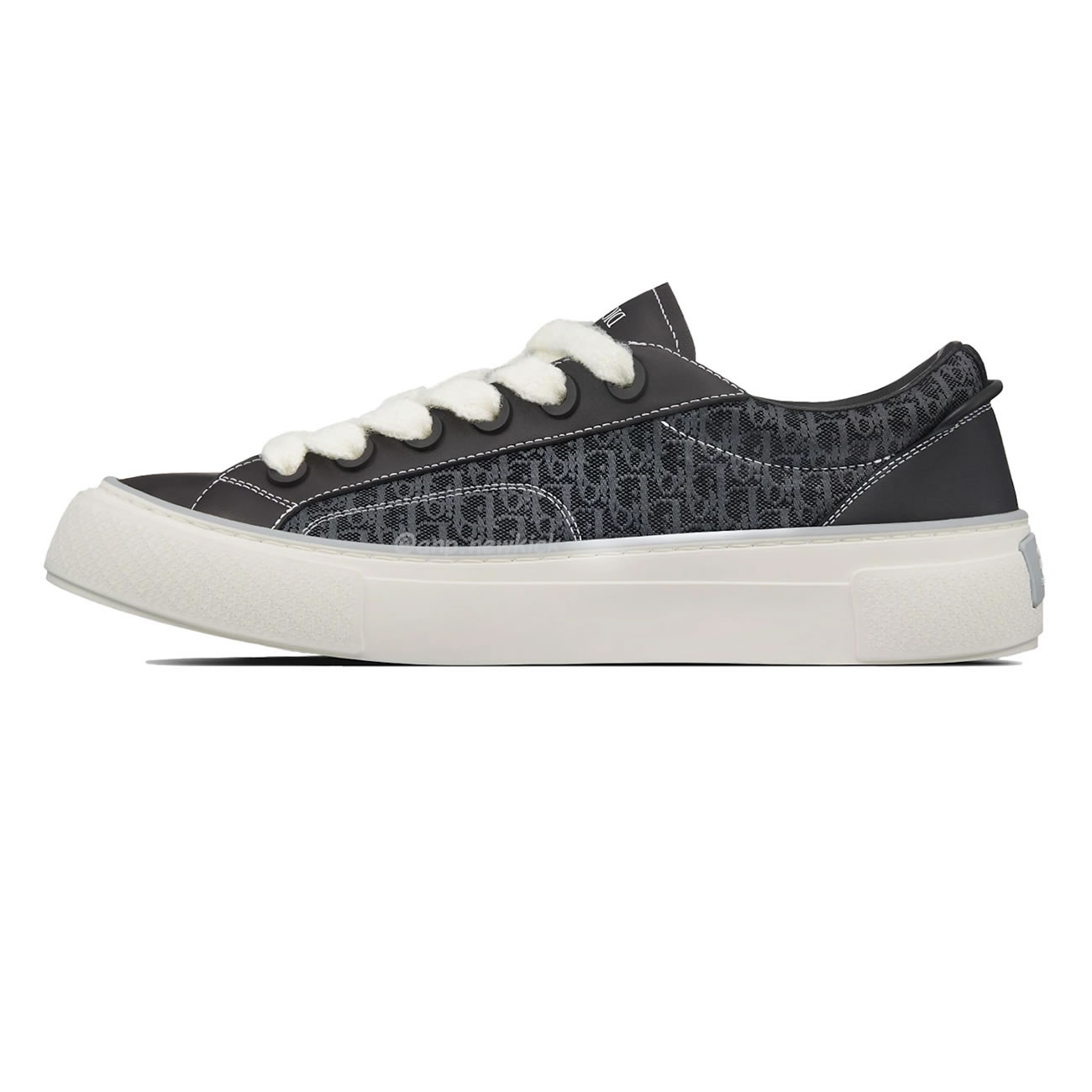Dior B33 Sneaker Black Smooth Calfskin Oblique Jacquard 3sn303zwn55936 (1) - www.newkick.org Dior B33 Sneaker Black Smooth Calfskin Oblique Jacquard 3sn303zwn55936 (1) - www.newkick.org