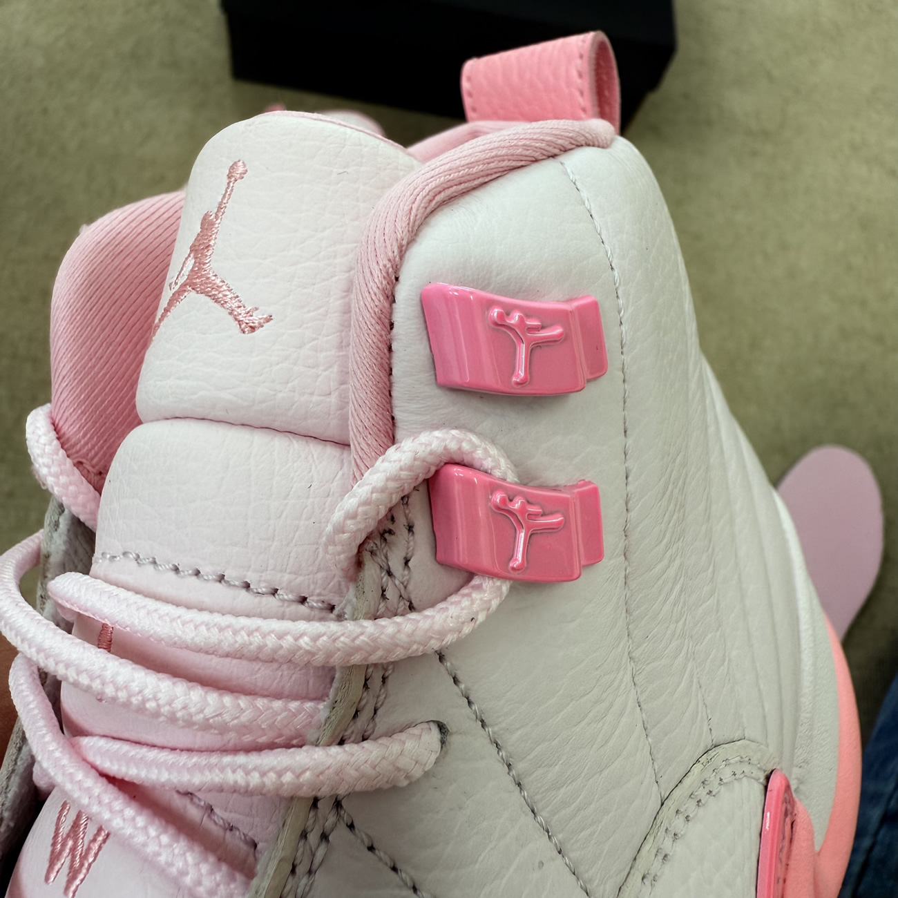 Air Jordan 12 Retro Pearl Pink 510816 600 (8) - www.newkick.org