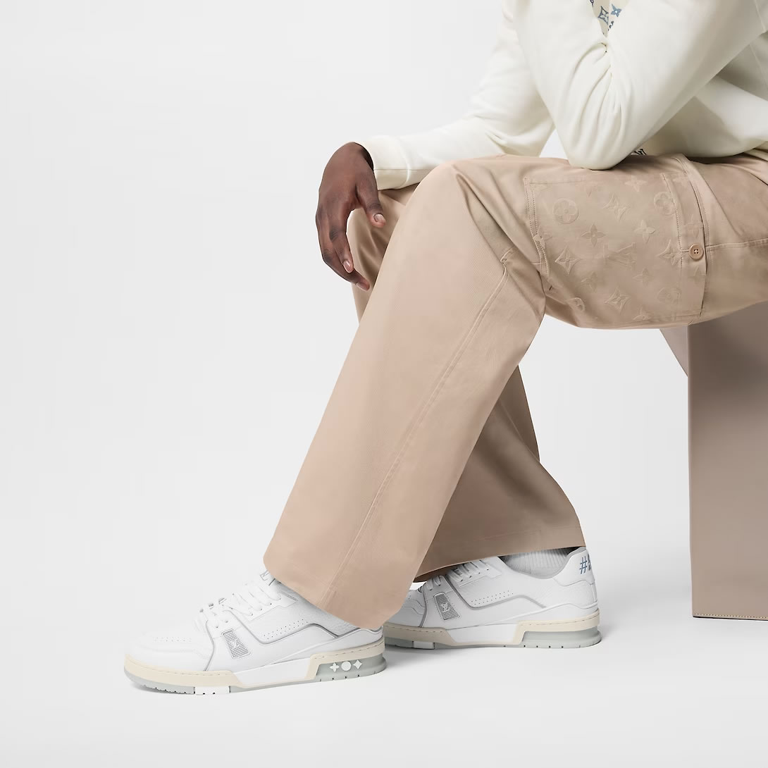 Louis Vuitton Trainer White Signature 51bcolre (5) - www.newkick.org