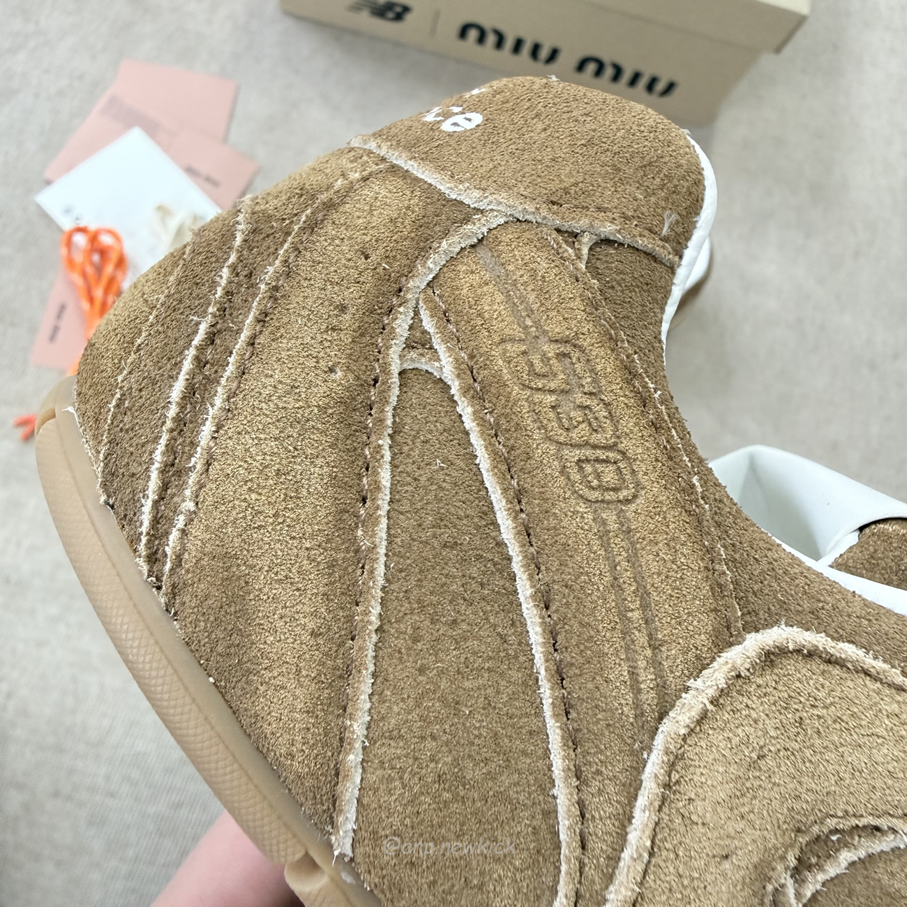 New Balance X Miu Miu 530 Sl Cinnamon 5e165e Z5o F0401 F D005 (10) - www.newkick.org