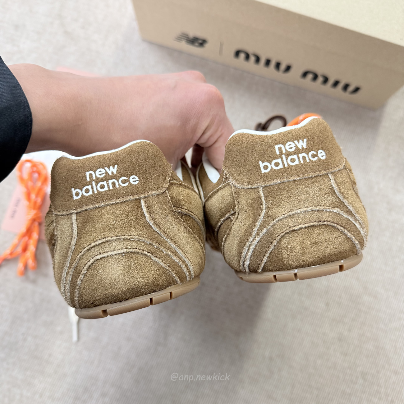 New Balance X Miu Miu 530 Sl Cinnamon 5e165e Z5o F0401 F D005 (5) - www.newkick.org