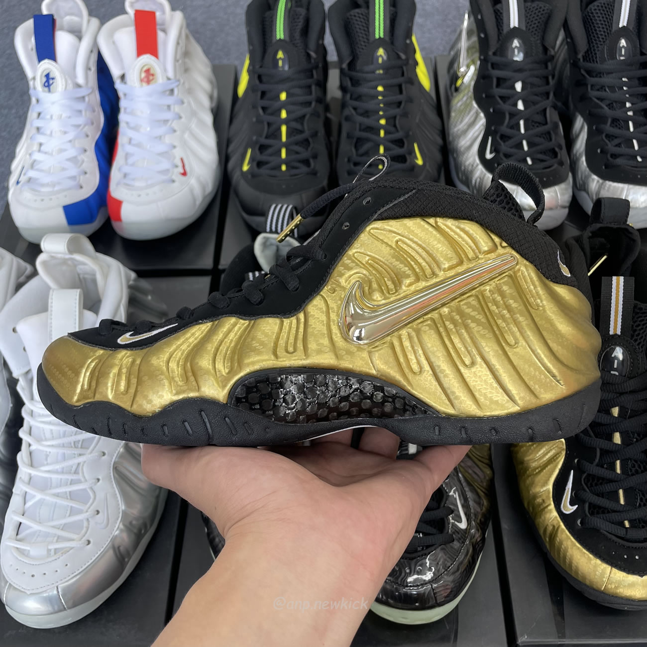 Nike Air Foamposite Pro Metallic Gold 624041 701 (5) - www.newkick.org Nike Air Foamposite Pro Metallic Gold 624041 701 (5) - www.newkick.org