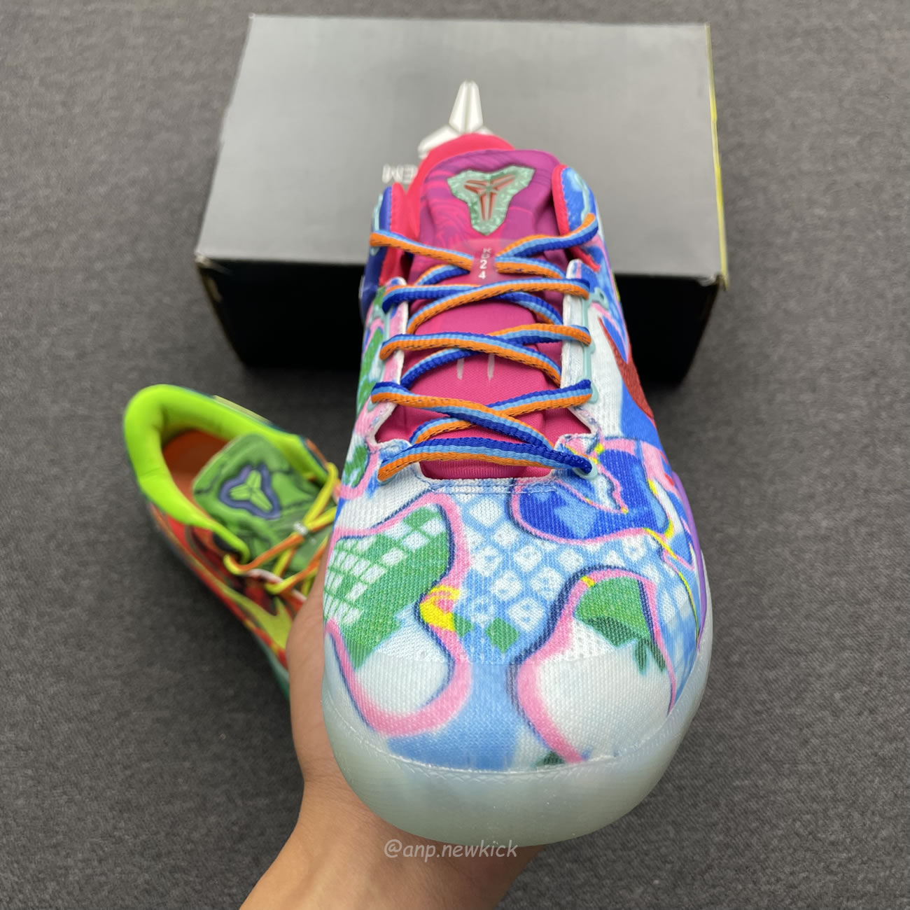 Nike Kobe 8 What The Kobe Wtk 635438 800 (5) - www.newkick.org Nike Kobe 8 What The Kobe Wtk 635438 800 (5) - www.newkick.org