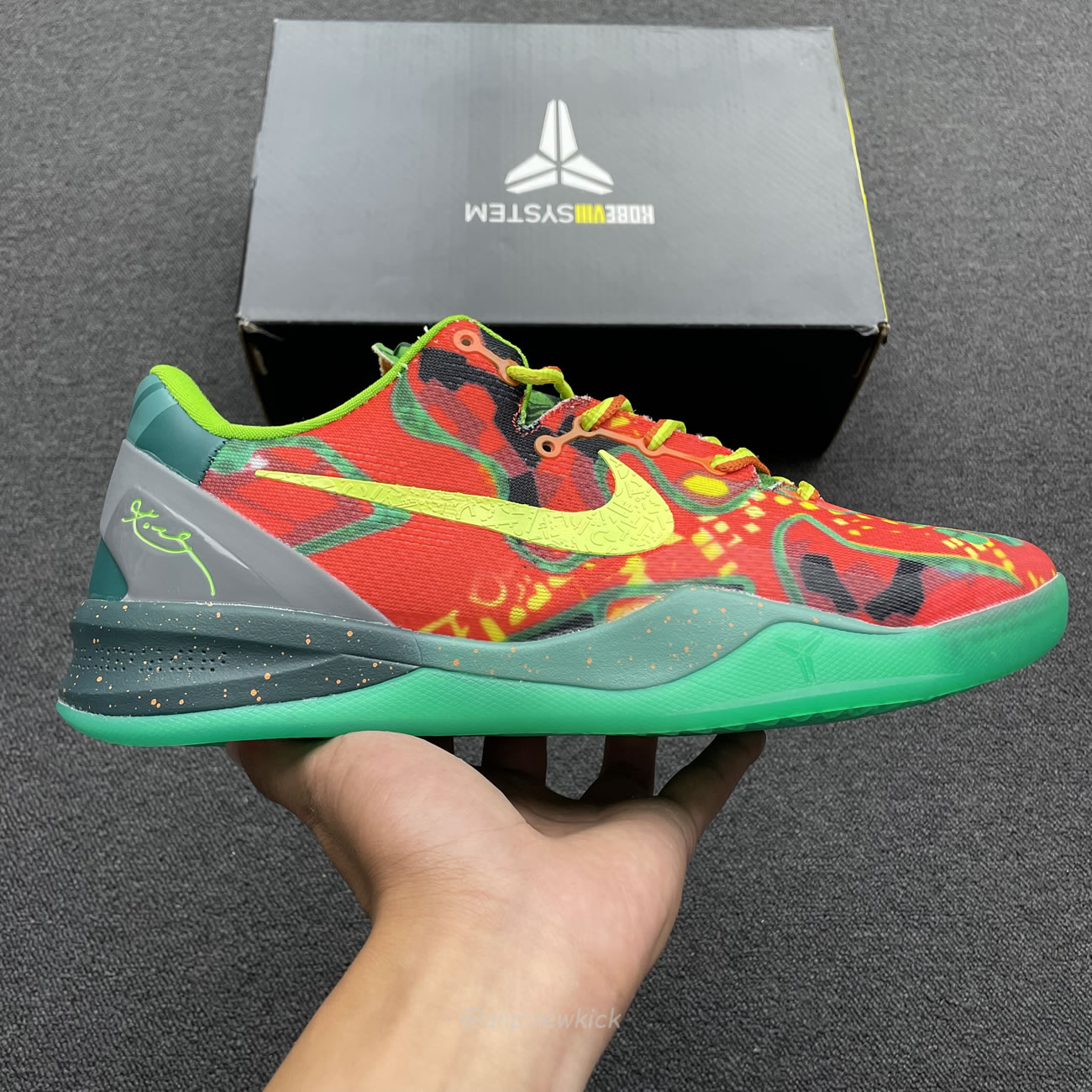 Nike Kobe 8 What The Kobe Wtk 635438 800 (7) - www.newkick.org Nike Kobe 8 What The Kobe Wtk 635438 800 (7) - www.newkick.org