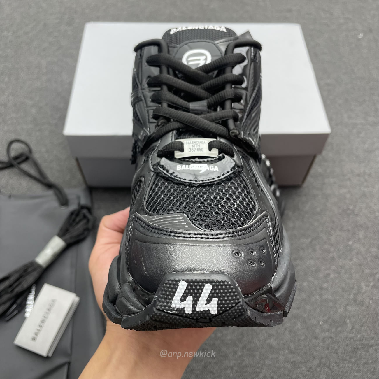 Balenciaga Runner Black 677403w3rb11000 (4) - www.newkick.org Balenciaga Runner Black 677403w3rb11000 (4) - www.newkick.org