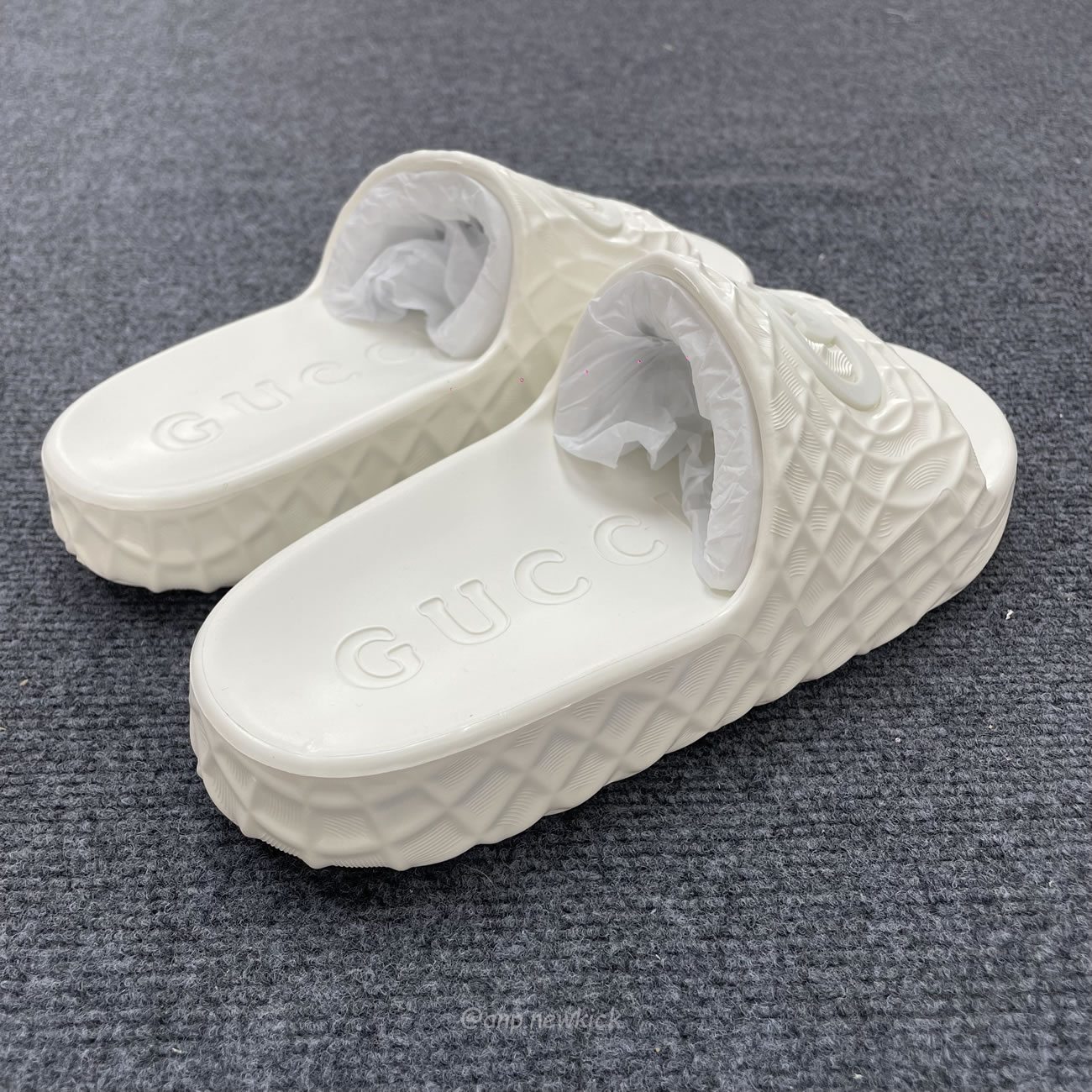 Gucci Slide Sandal Interlocking G Water Ripples 770801 J8710 1000 (10) - www.newkick.org