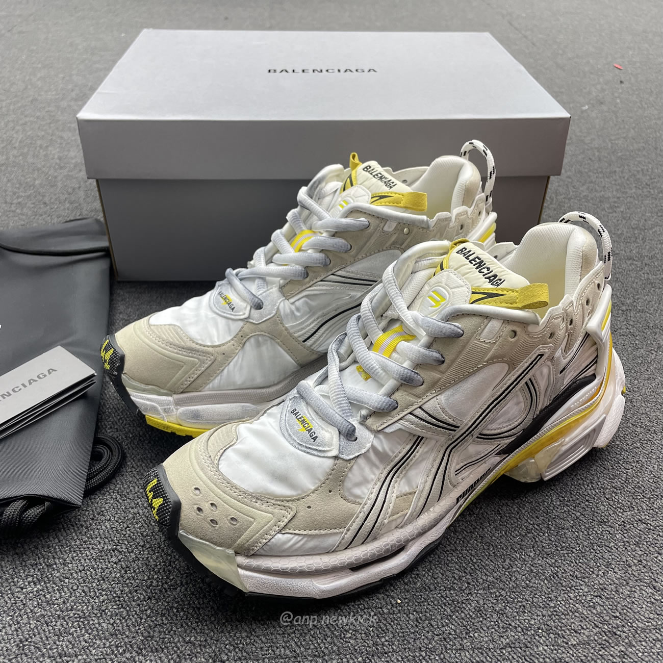 Balenciaga Runner Nylon Grey White Yellow Womens 772774 W3rny 9170 (8) - www.newkick.org Balenciaga Runner Nylon Grey White Yellow Womens 772774 W3rny 9170 (8) - www.newkick.org