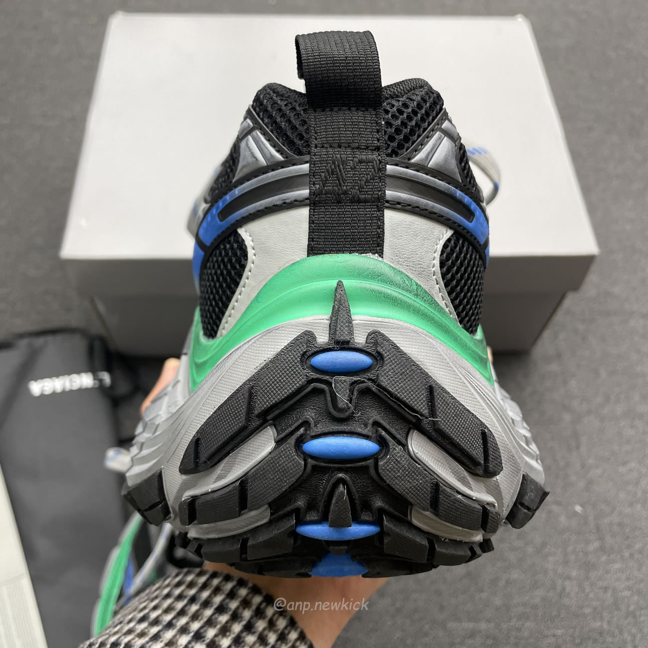 Balenciaga Fall 2024 10xl Mesh Tpu Grey Green 784344 W2mv2 1143 (4) - www.newkick.org Balenciaga Fall 2024 10xl Mesh Tpu Grey Green 784344 W2mv2 1143 (4) - www.newkick.org