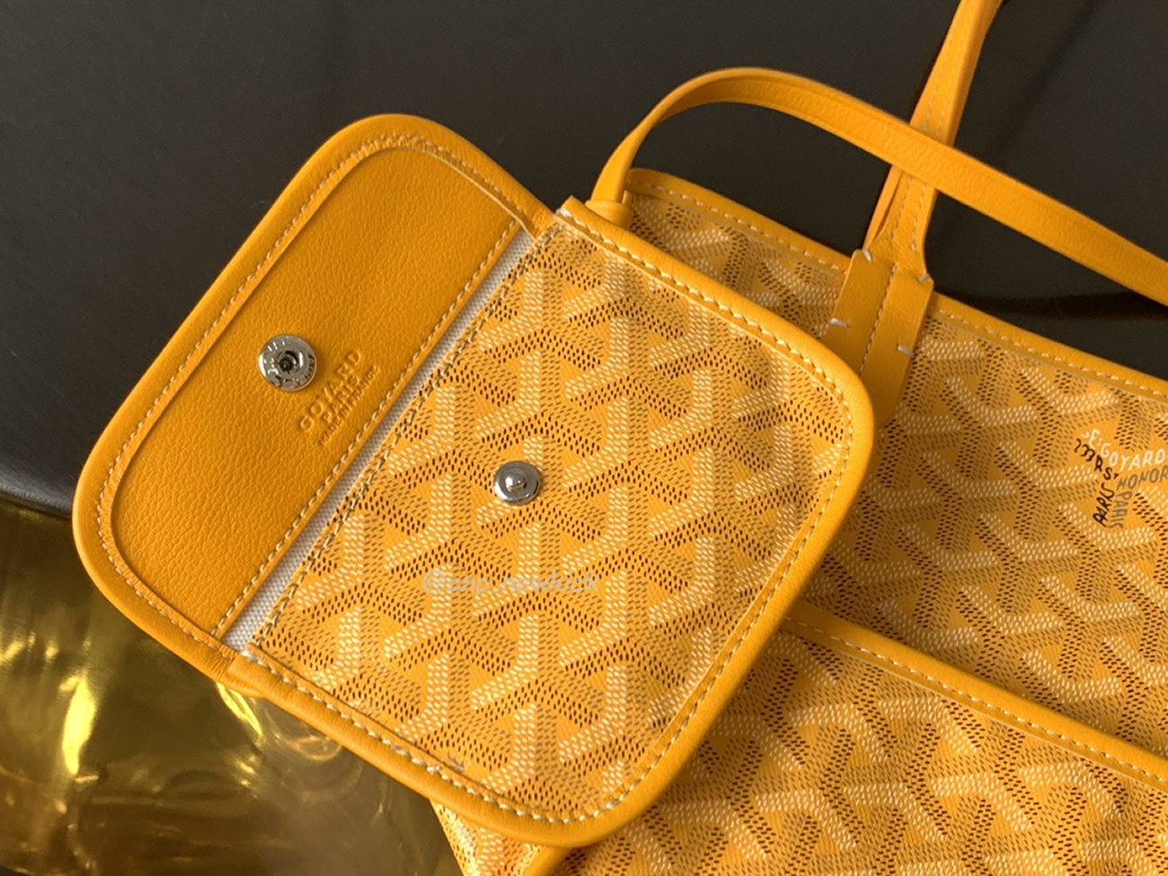 Goyard Anjou Mini Tote Bag Blacknatural Black Grey Navy White Green Yellow (19) - www.newkick.org Goyard Anjou Mini Tote Bag Blacknatural Black Grey Navy White Green Yellow (19) - www.newkick.org