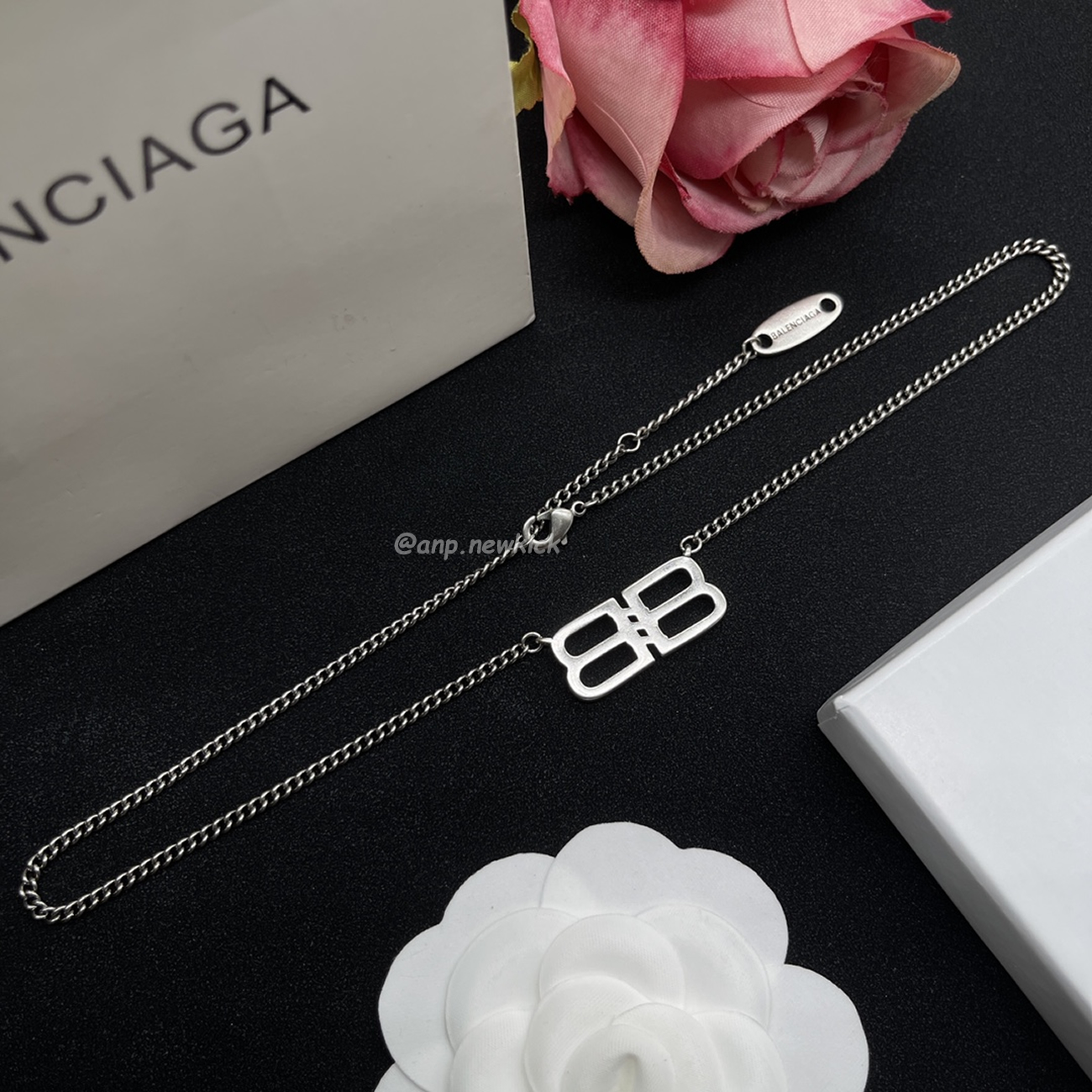 Balenciaga Bb Necklace (2) - www.newkick.org