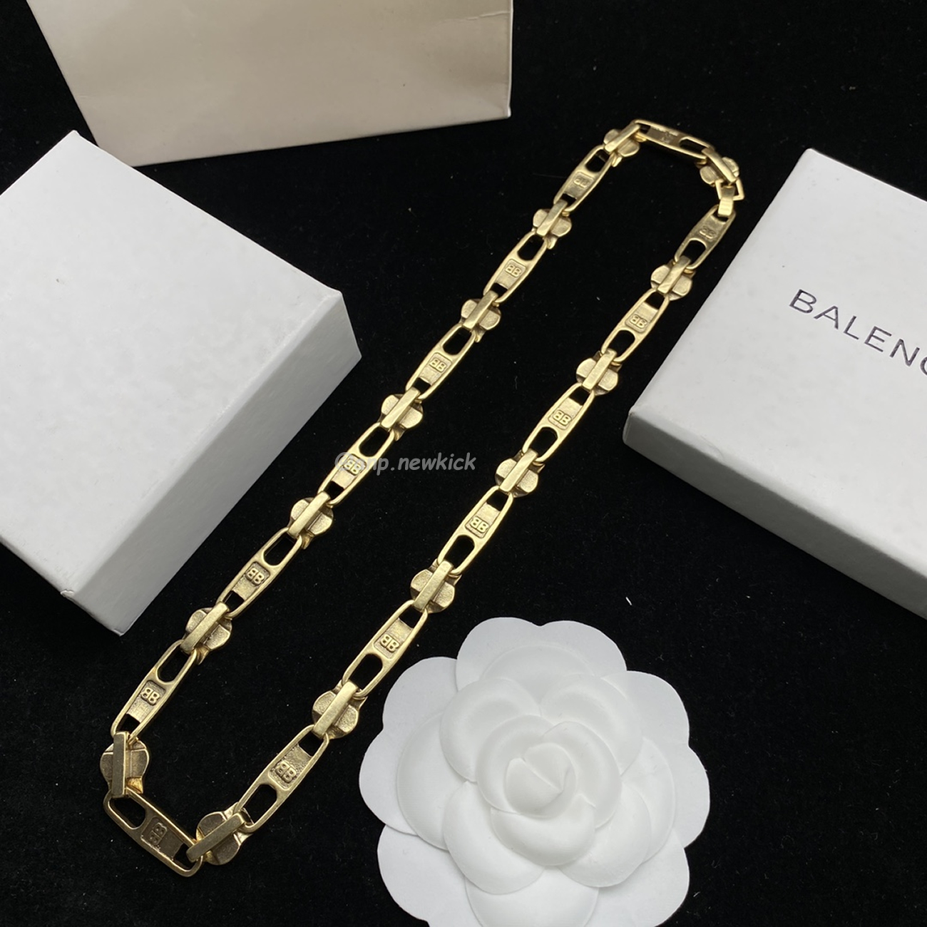 Balenciaga Bb Necklace (9) - www.newkick.org