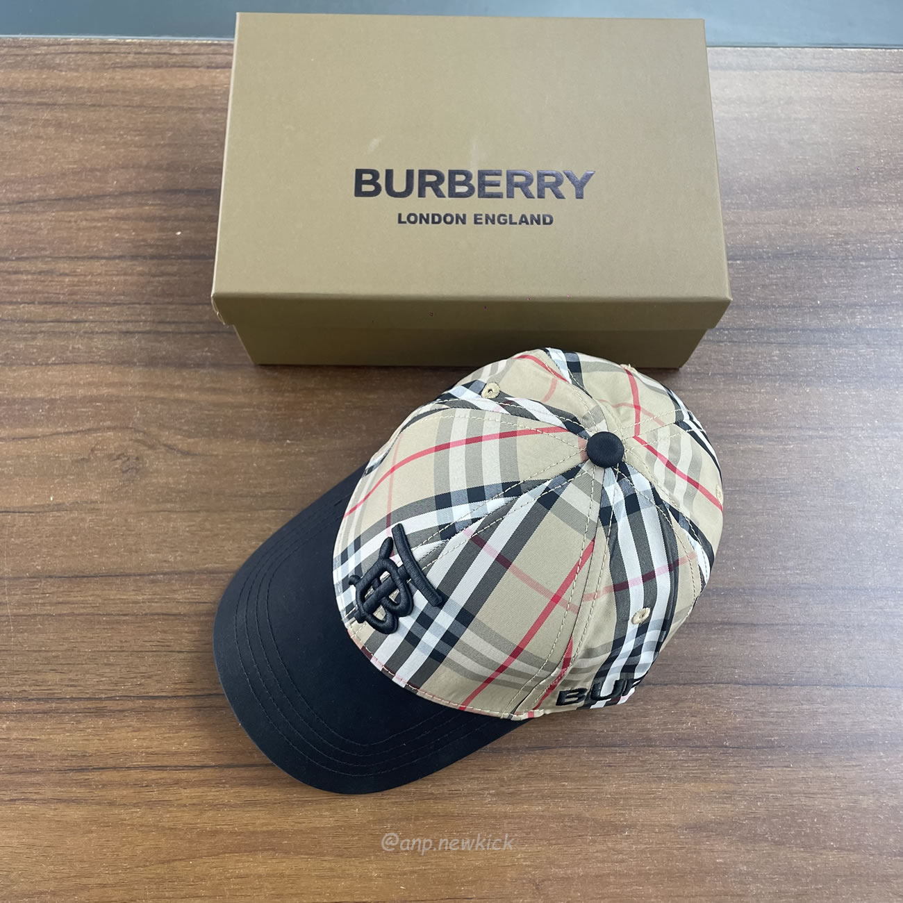 Burberry Tb Check Baseball Cap (2) - www.newkick.org