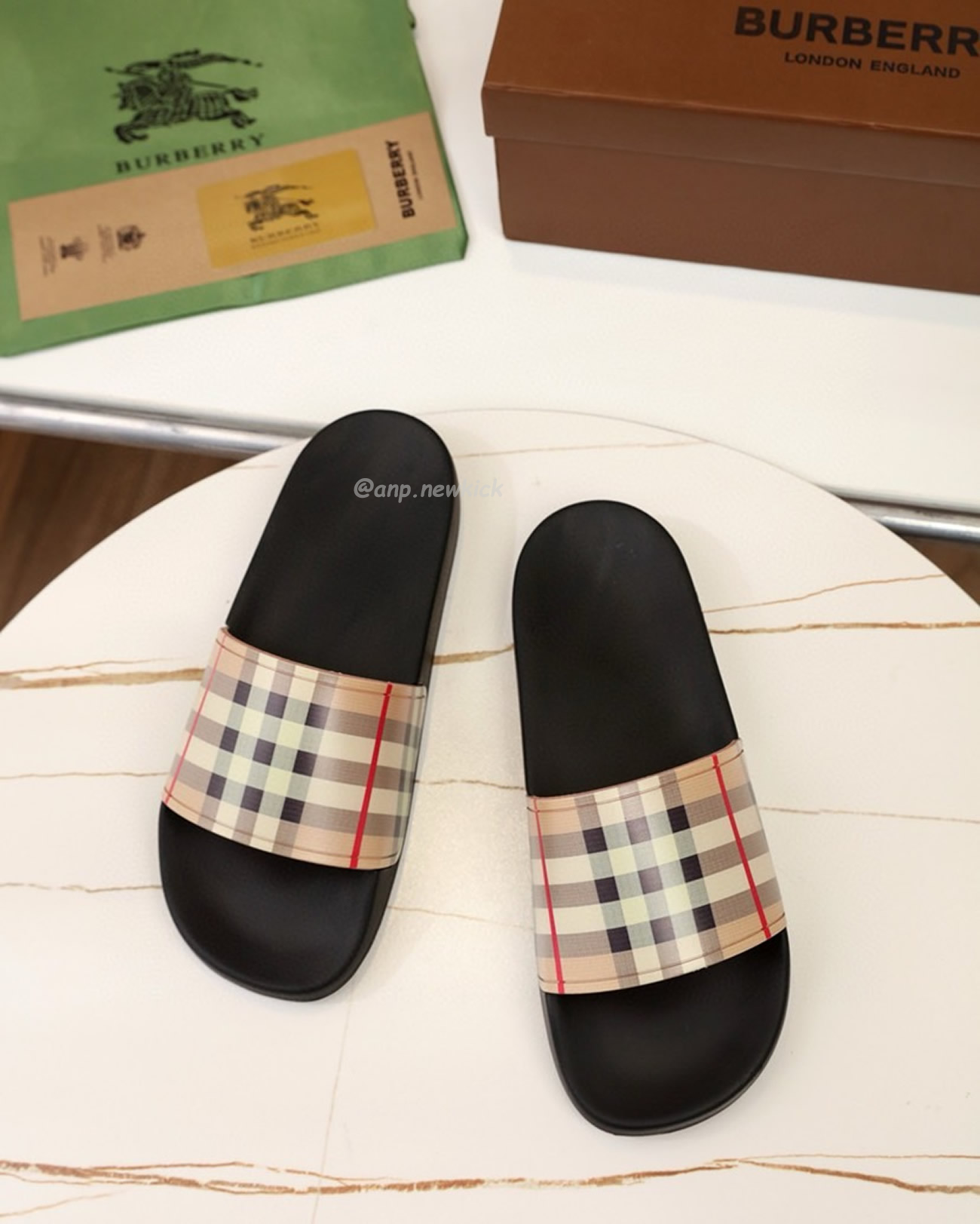 Burberry Vintage Check Slides Beige (2) - www.newkick.org