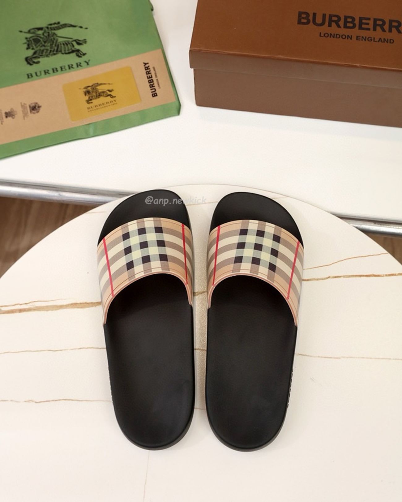Burberry Vintage Check Slides Beige (4) - www.newkick.org