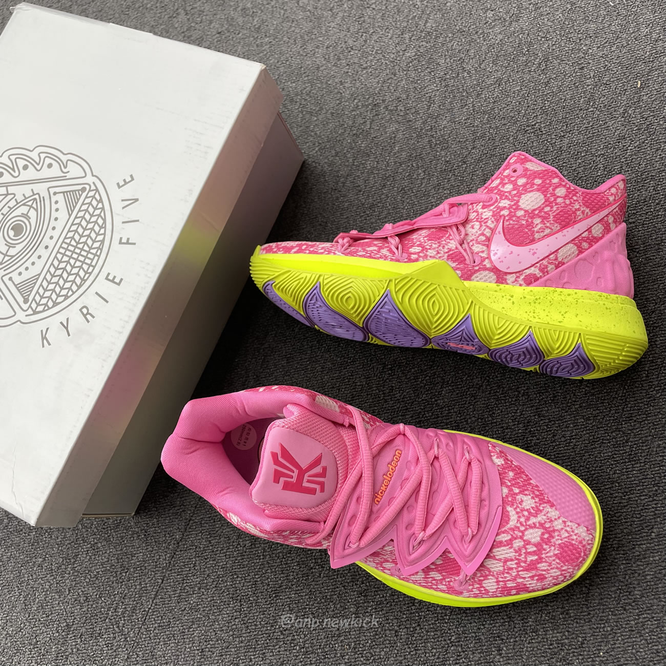 Nike Kyrie 5 Spongebob Squidward Patrick Cj6951 300 Cj6950 600 (2) - www.newkick.org