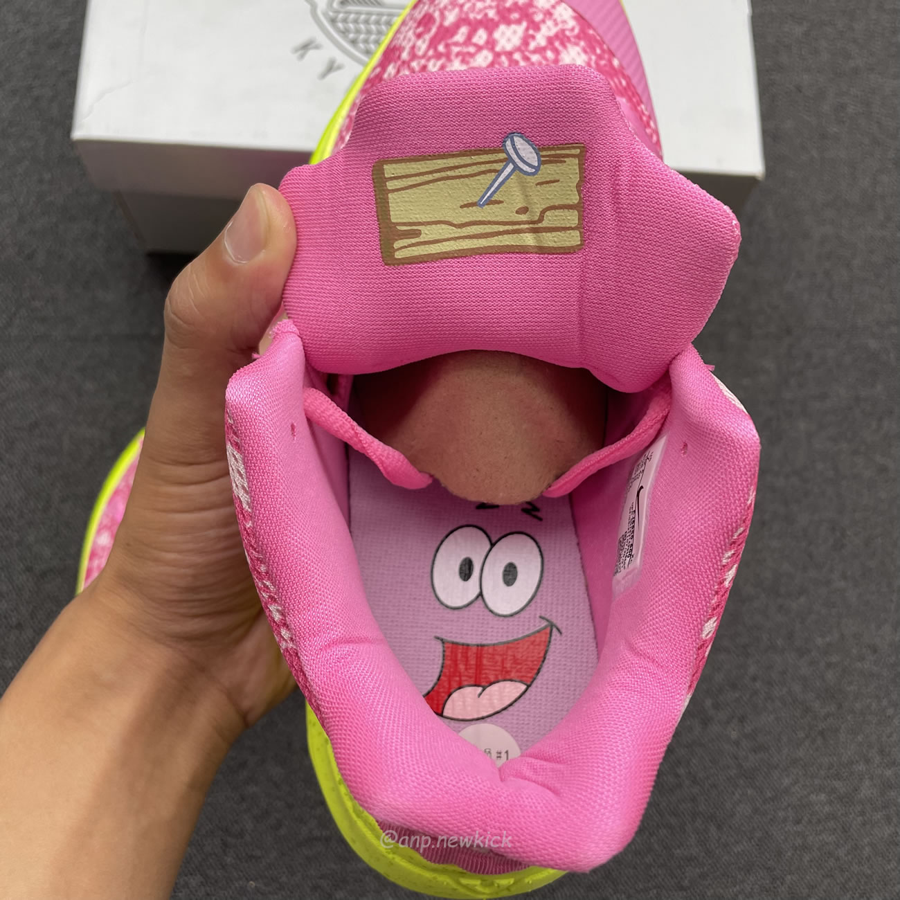 Nike Kyrie 5 Spongebob Squidward Patrick Cj6951 300 Cj6950 600 (7) - www.newkick.org