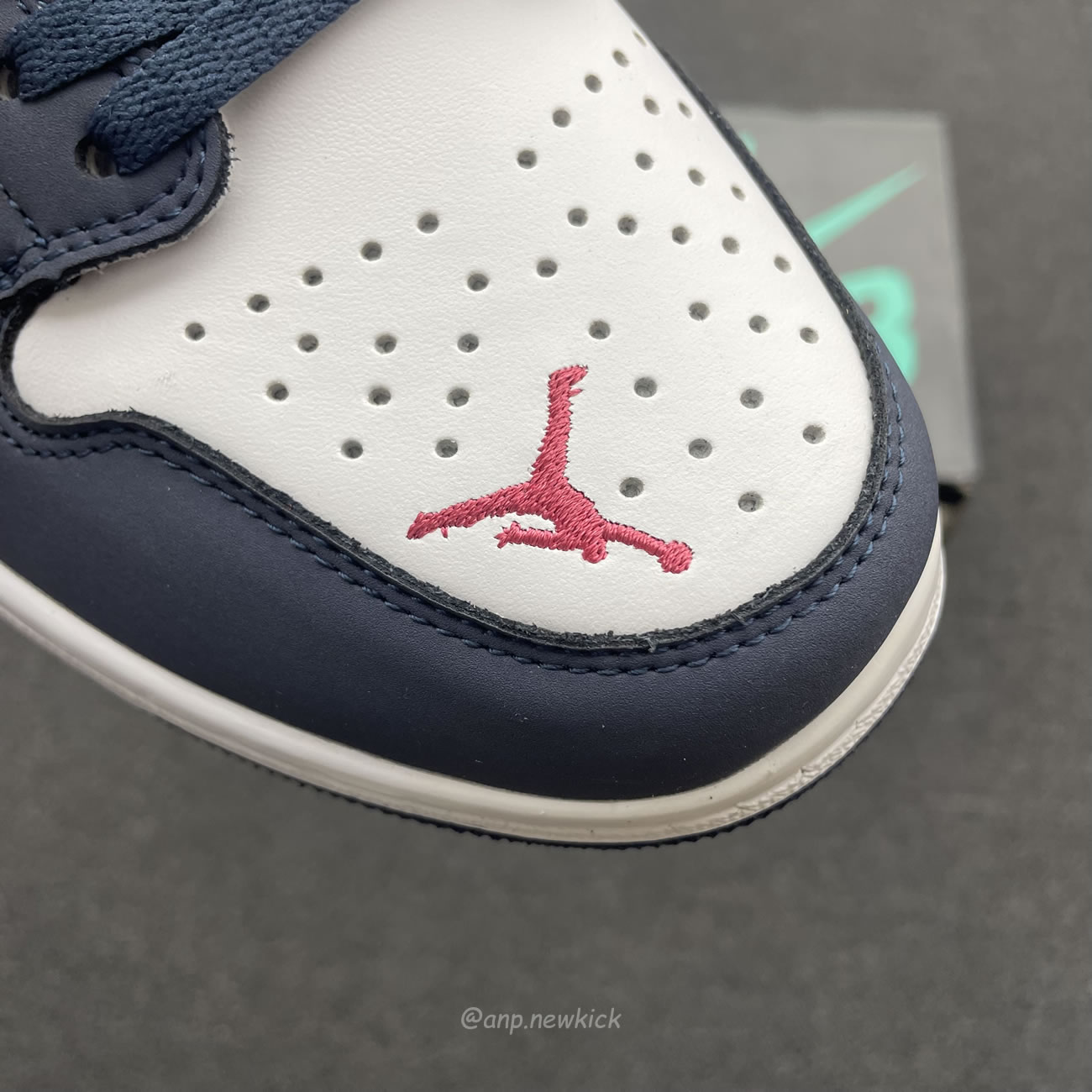 Air Jordan 1 Low Sb Midnight Navy Cj7891 400 (2) - www.newkick.org