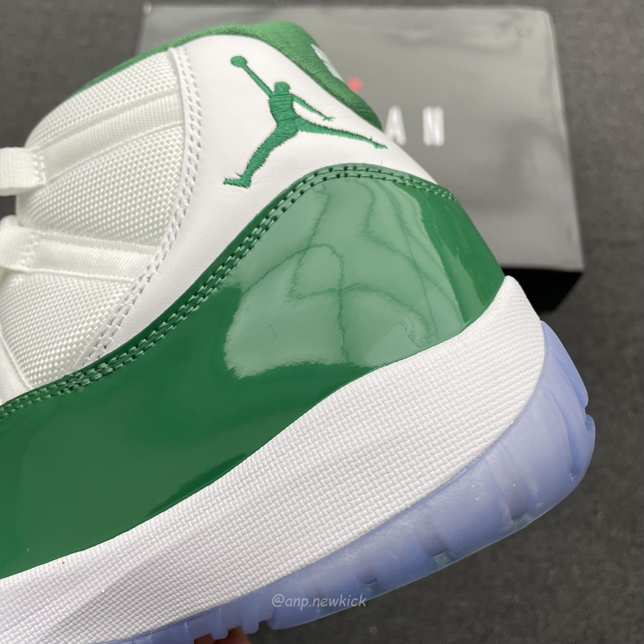 Air Jordan 11 Retro White Green Ct8012 113 (3) - www.newkick.org