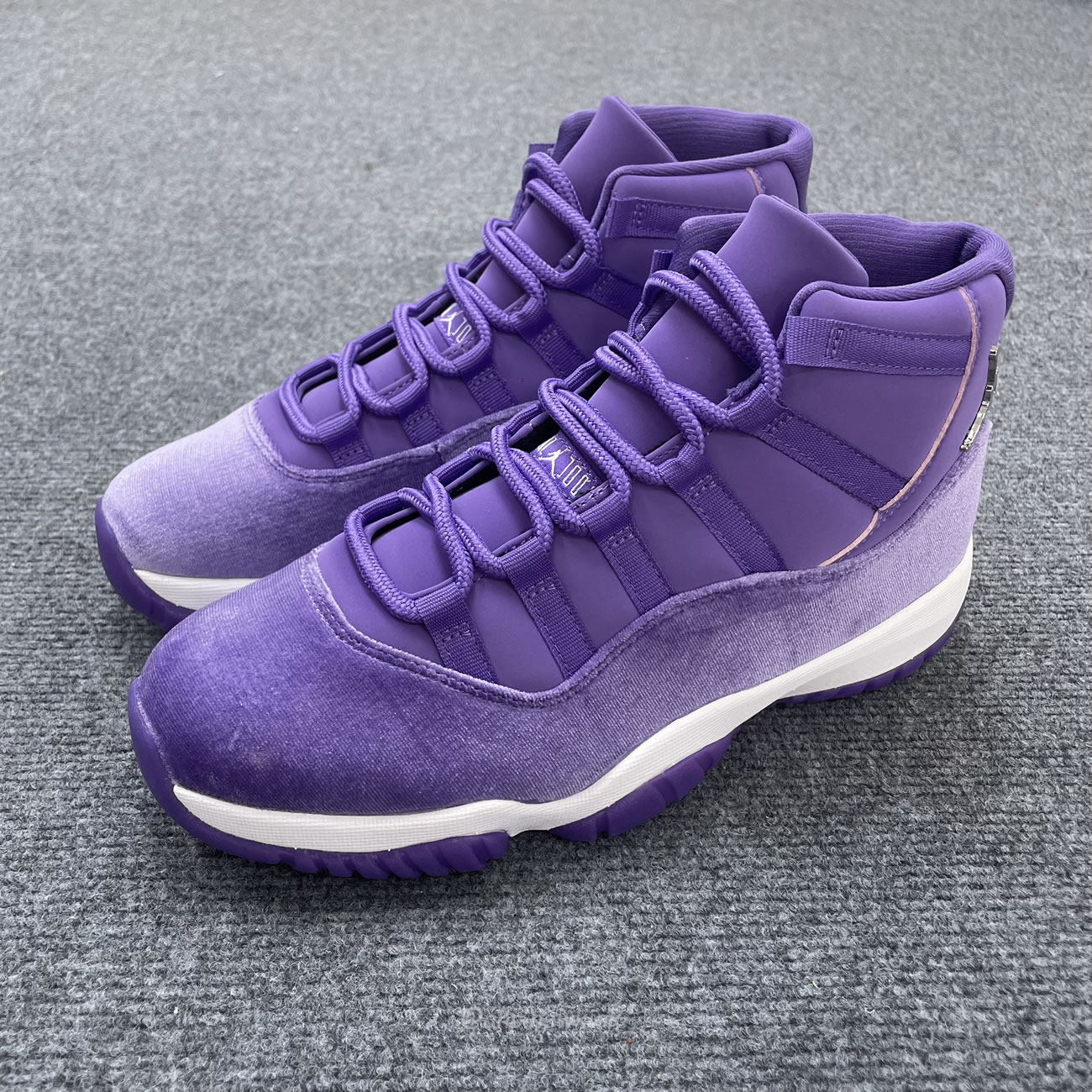 Air Jordan 11 Retro Purple Rain Ct8012 555 (2) - www.newkick.org