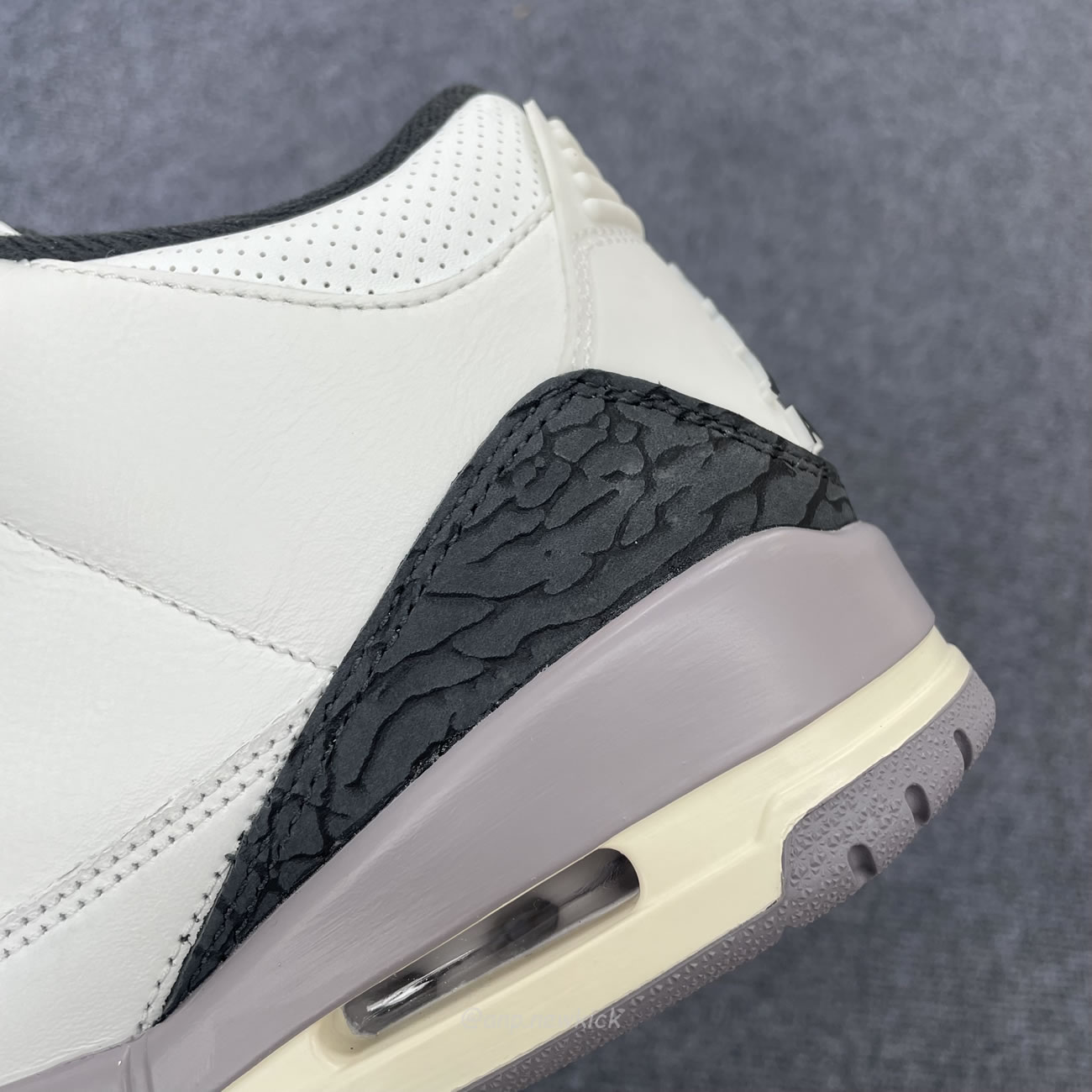 Air Jordan 3 Retro Cement Grey Ct8532 106 (10) - www.newkick.org