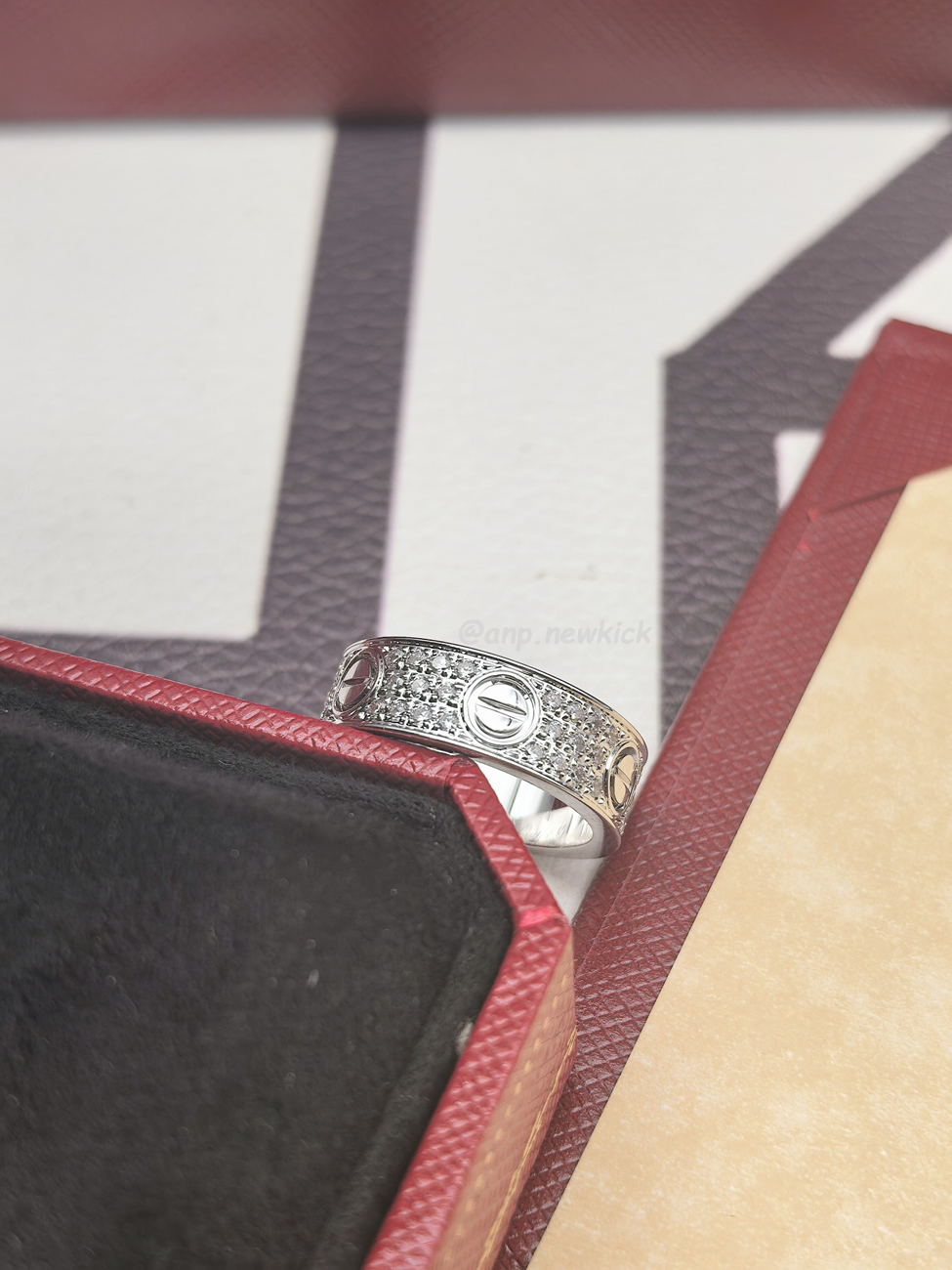 Cartier Loves Ring (3) - www.newkick.org Cartier Loves Ring (3) - www.newkick.org
