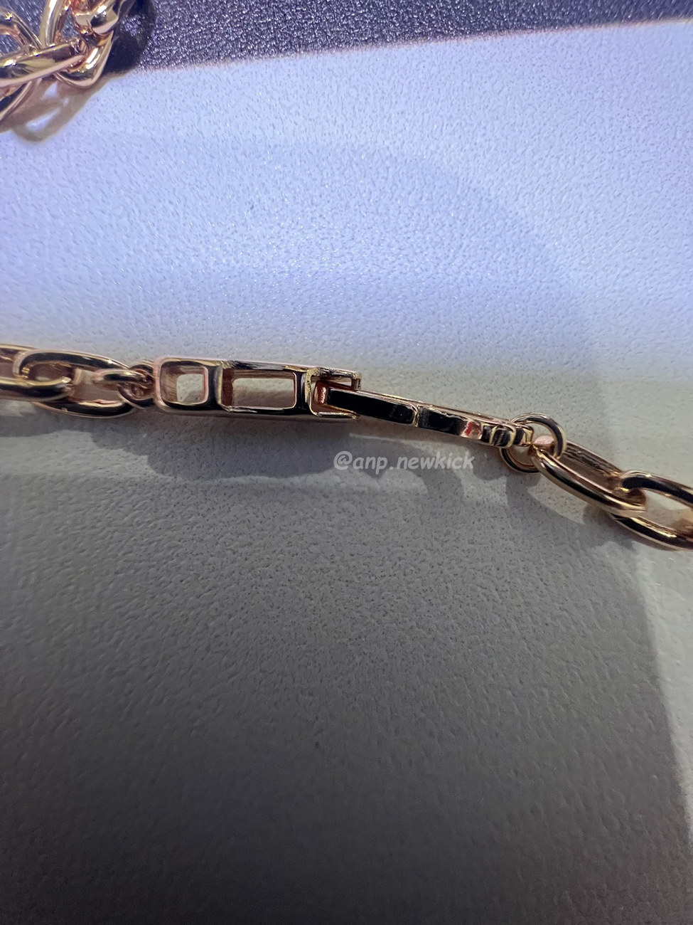 Cartier Necklace (4) - www.newkick.org