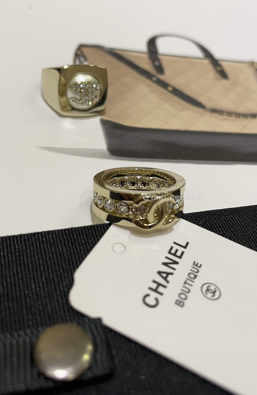Chanel Hollowed Out Rhinestone Gold Cc Ring (3) - www.newkick.org