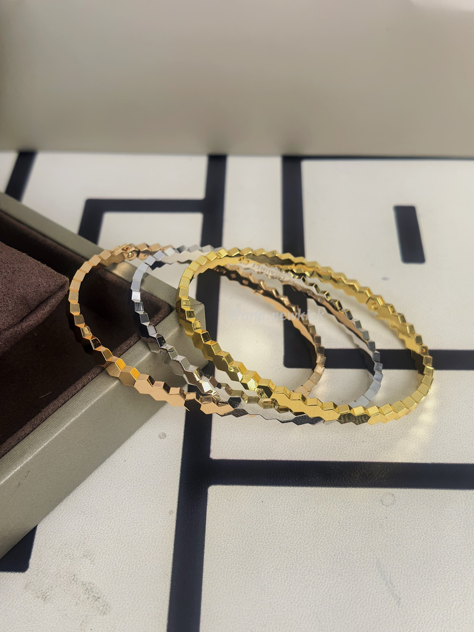 Chaumet Bracelet (1) - www.newkick.org